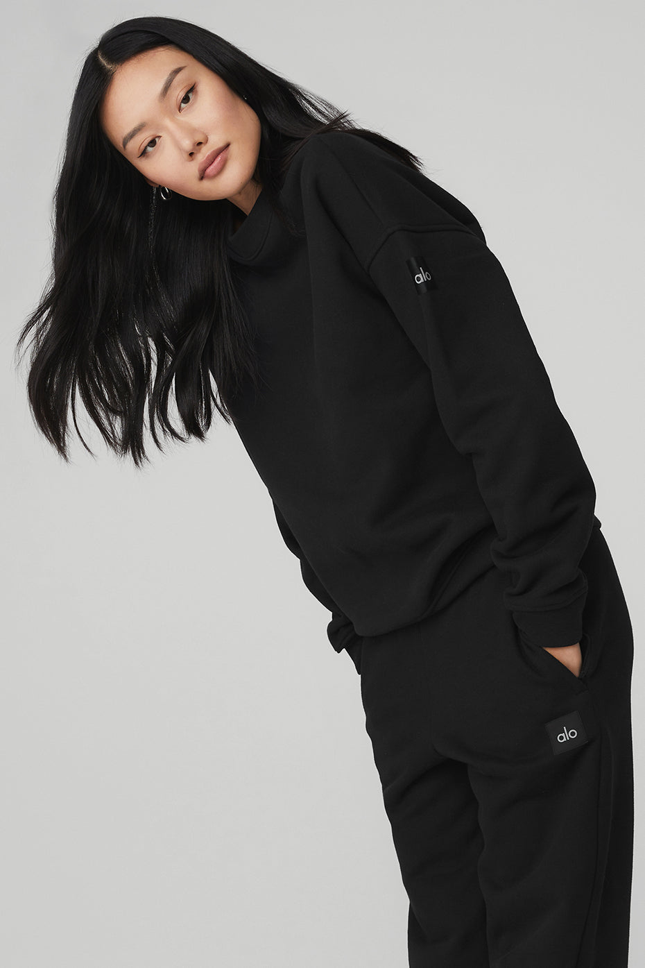 Alo Yoga Renown Heavy Weight Crew Neck Pullover - Black