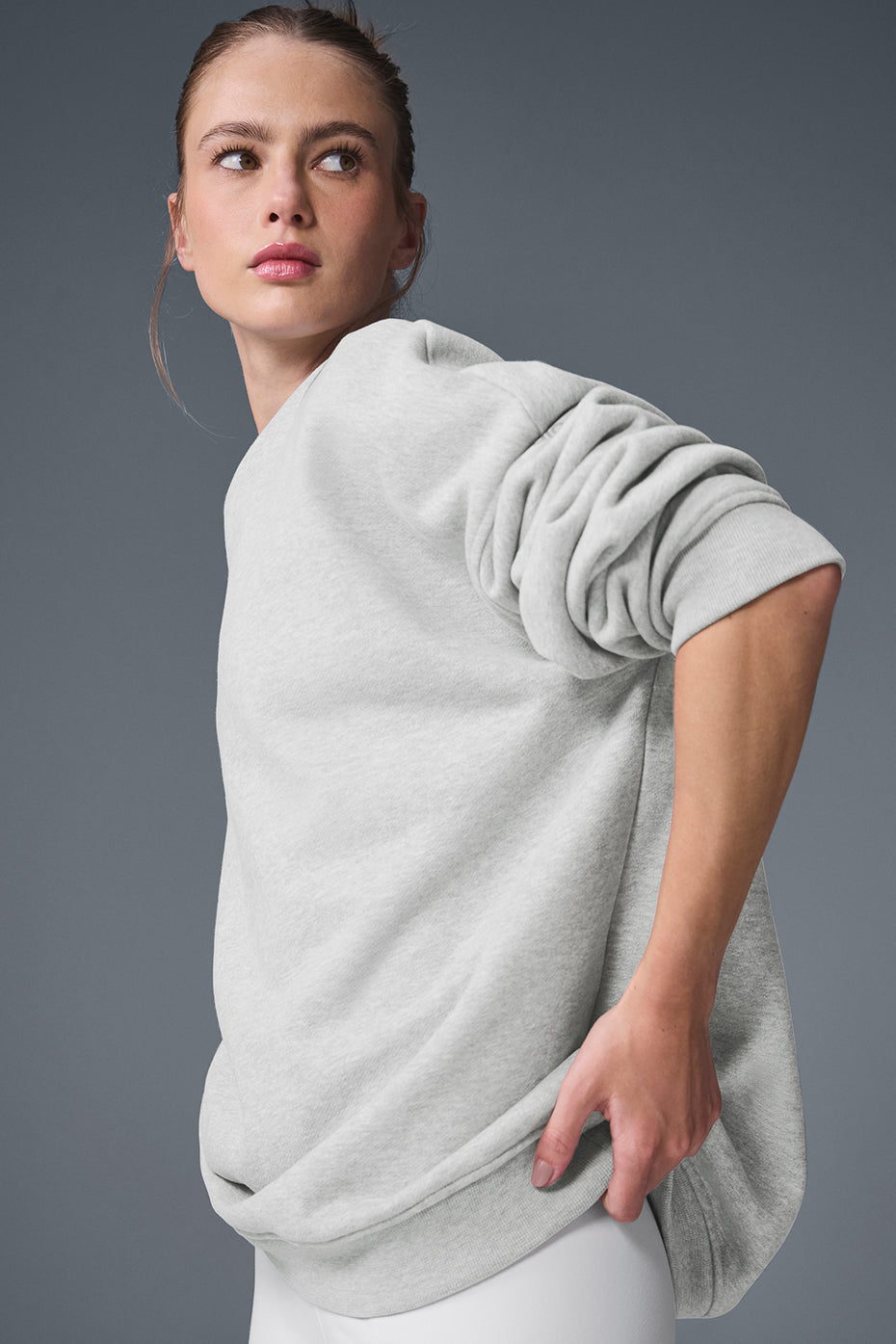 Alo Yoga Renown Heavy Weight Crew Neck Pullover - Athletic Heather Grey