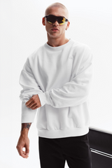 Alo Yoga Accolade Crew Neck Pullover - White