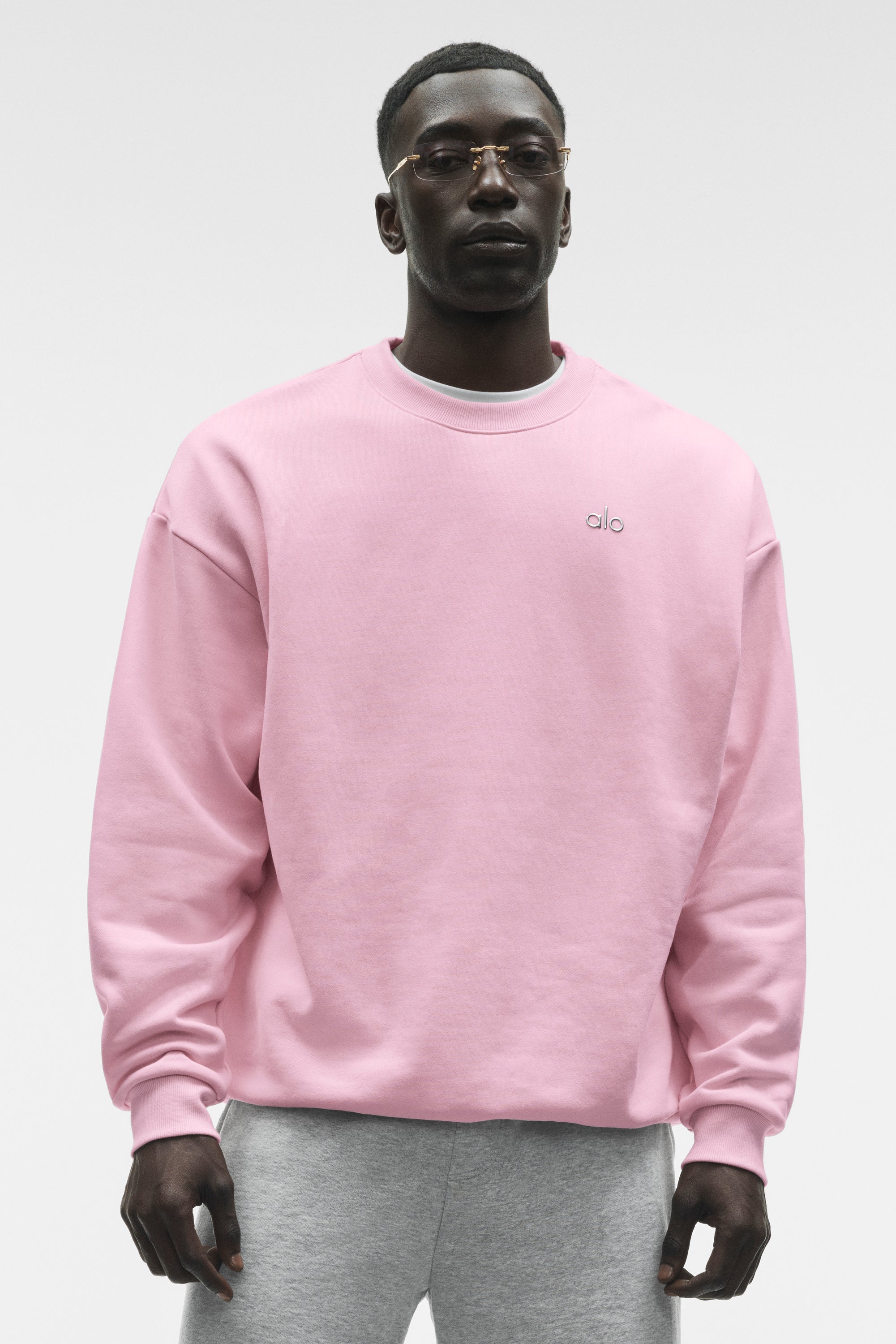 Alo Yoga Accolade Crew Neck Pullover - Pink Marshmallow