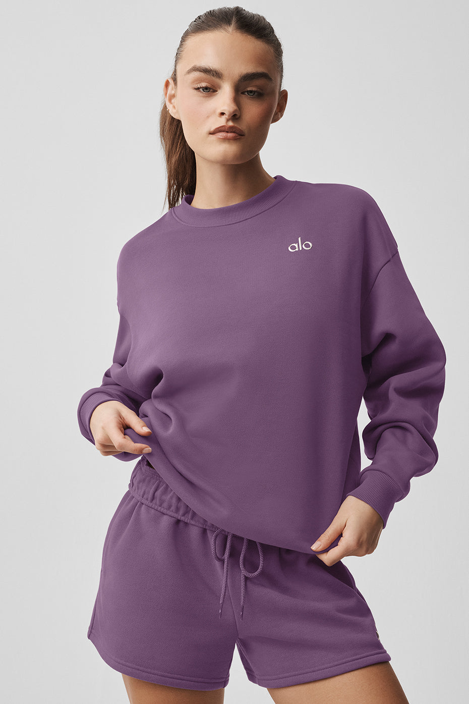 Alo Yoga Accolade Crew Neck Pullover - Plum Kiss