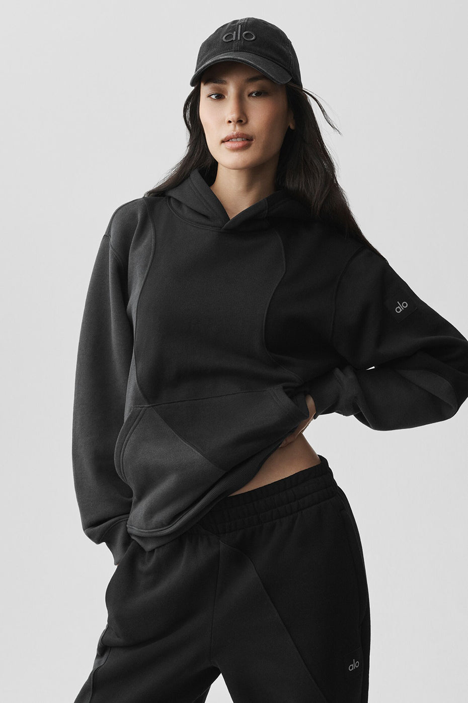 Alo Yoga Make Waves Hoodie - Vintage Black Tonal
