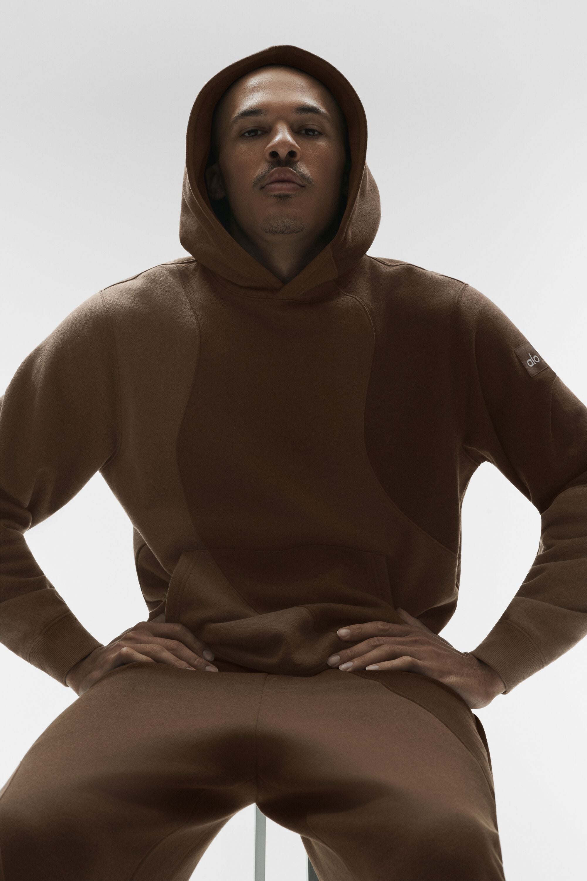 Alo Yoga Make Waves Hoodie - Espresso Tonal