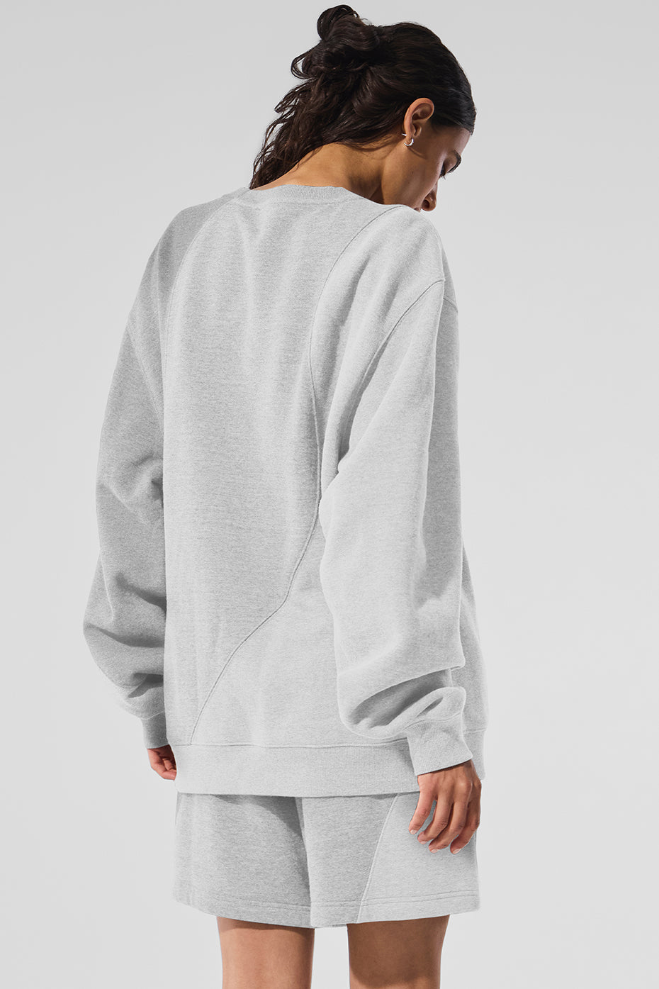 Alo Yoga Make Waves Crew Neck Pullover - Athletic Heather Grey Tonal