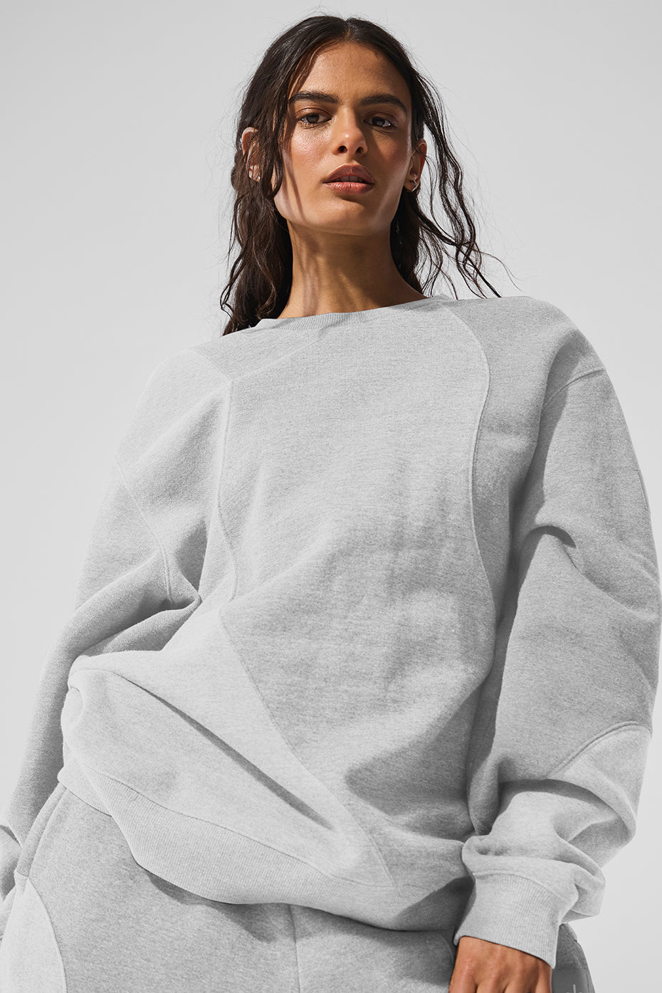 Alo Yoga Make Waves Crew Neck Pullover - Athletic Heather Grey Tonal