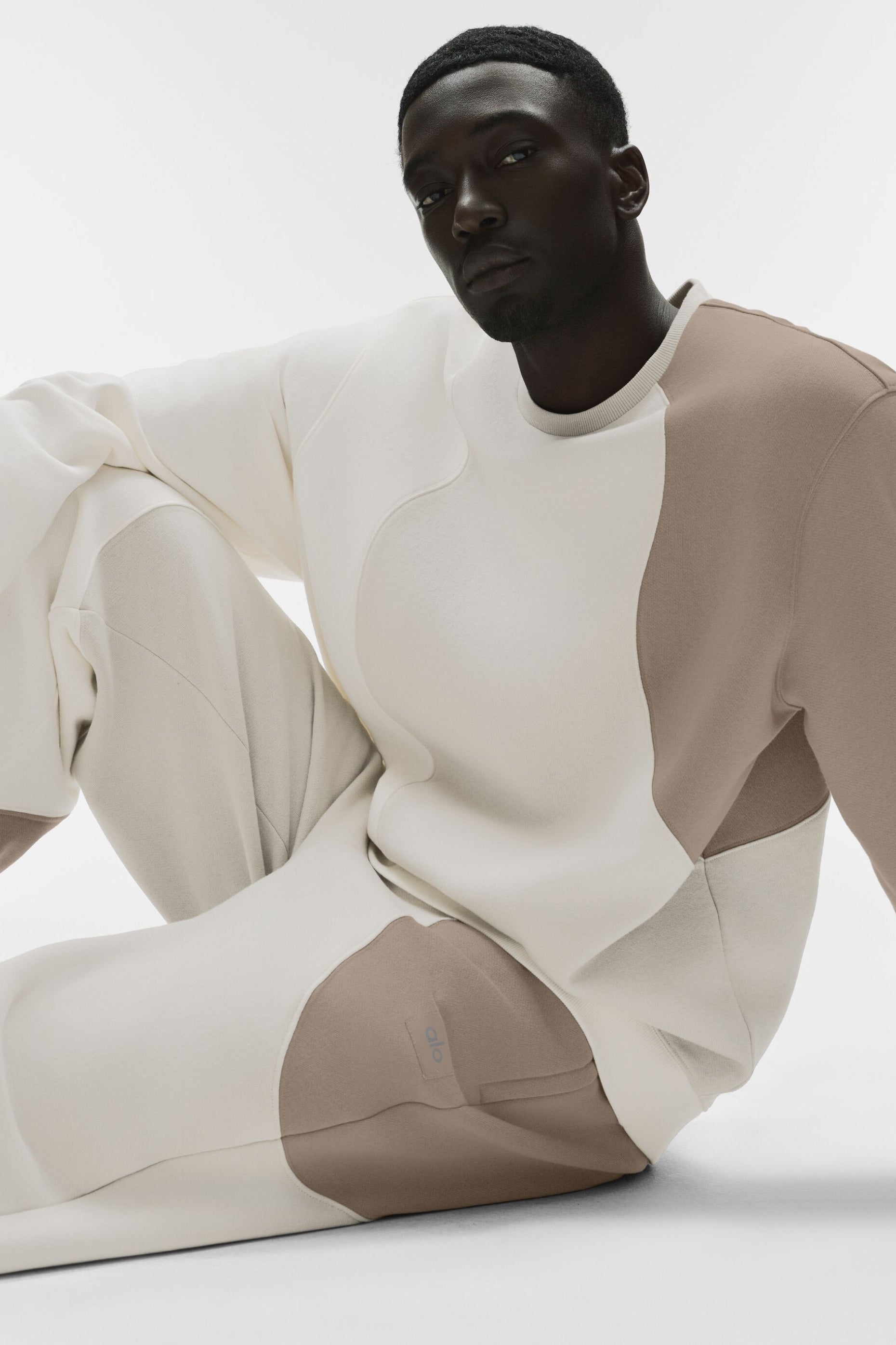 Alo Yoga Make Waves Crew Neck Pullover - Ivory/Bone/Gravel