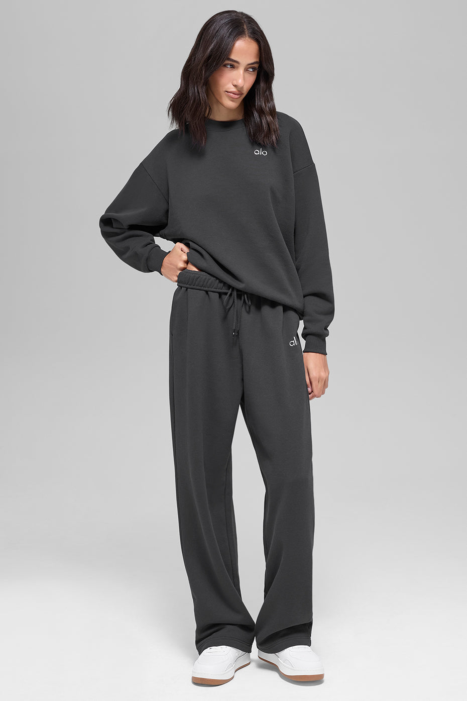 Alo Yoga Accolade Straight Leg Sweatpant - Anthracite