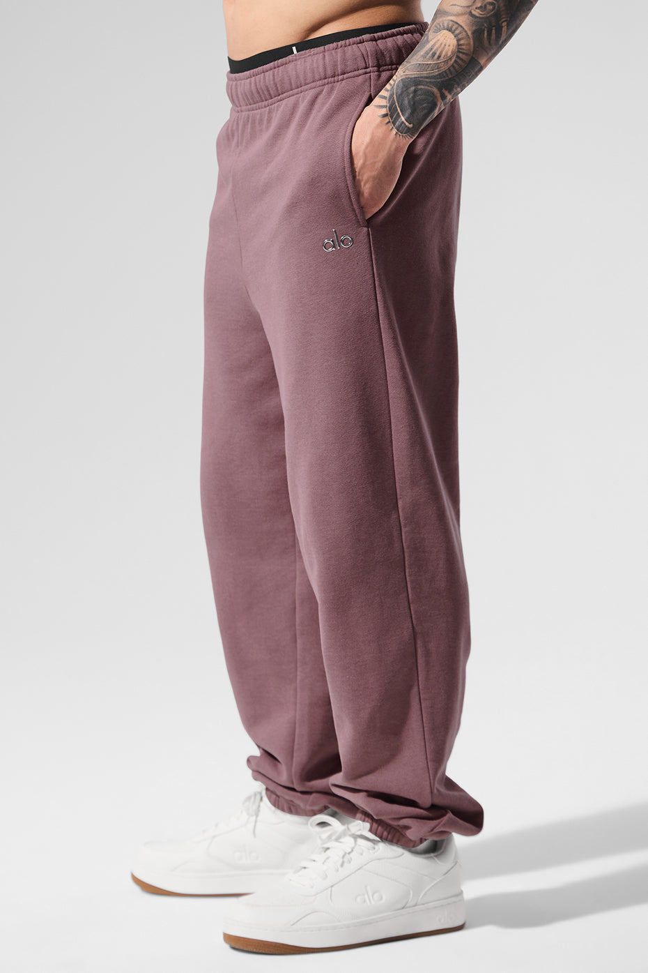 Alo Yoga Accolade Sweatpant - Smoky Quartz