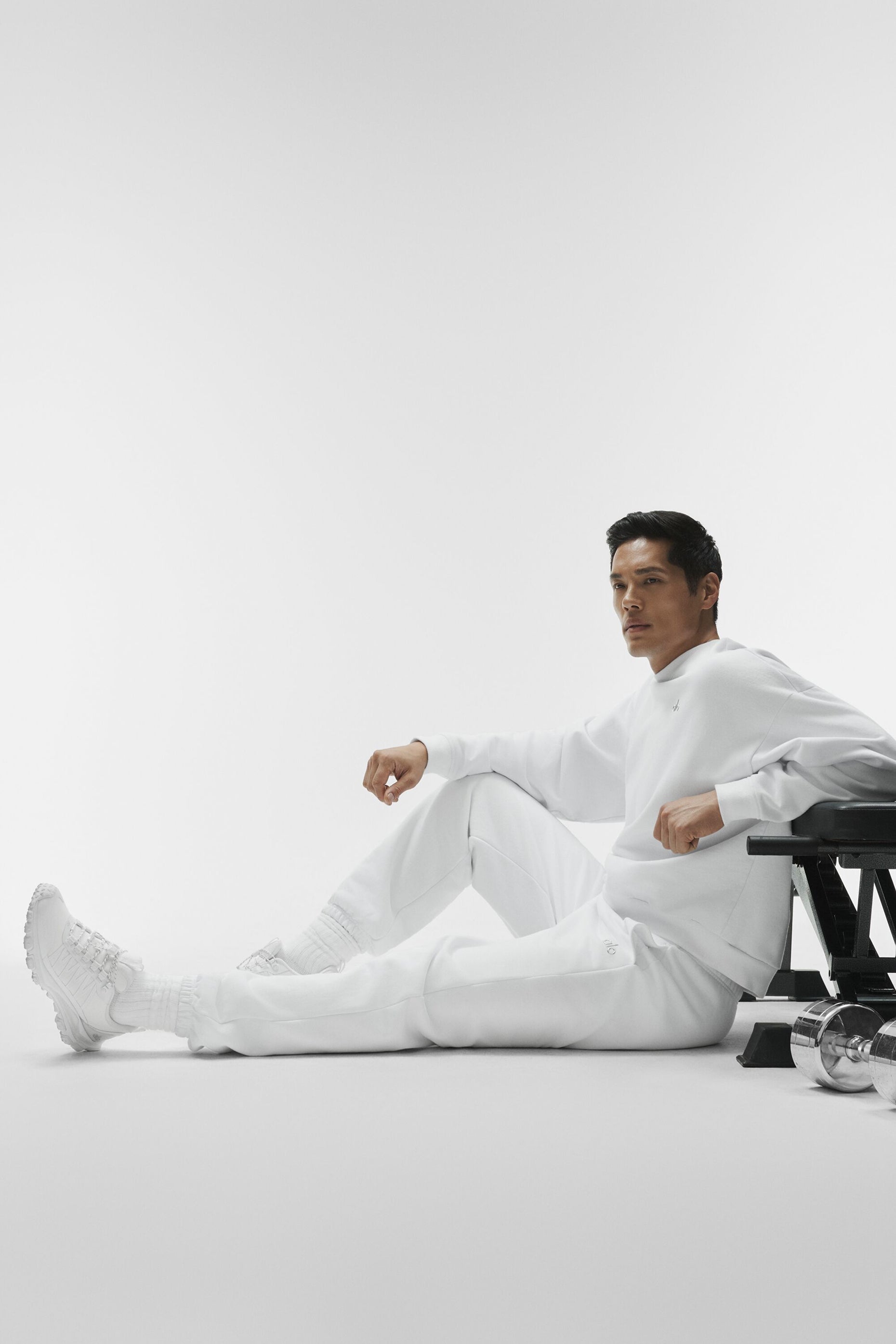 Alo Yoga Accolade Sweatpant - White