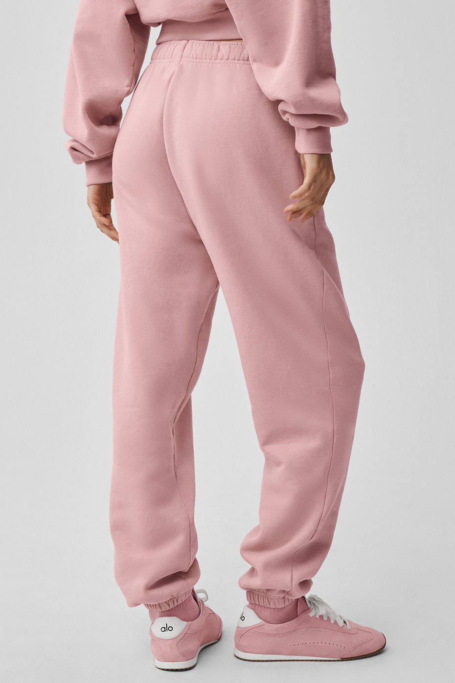 Alo Yoga Accolade Sweatpant - Vintage Pink