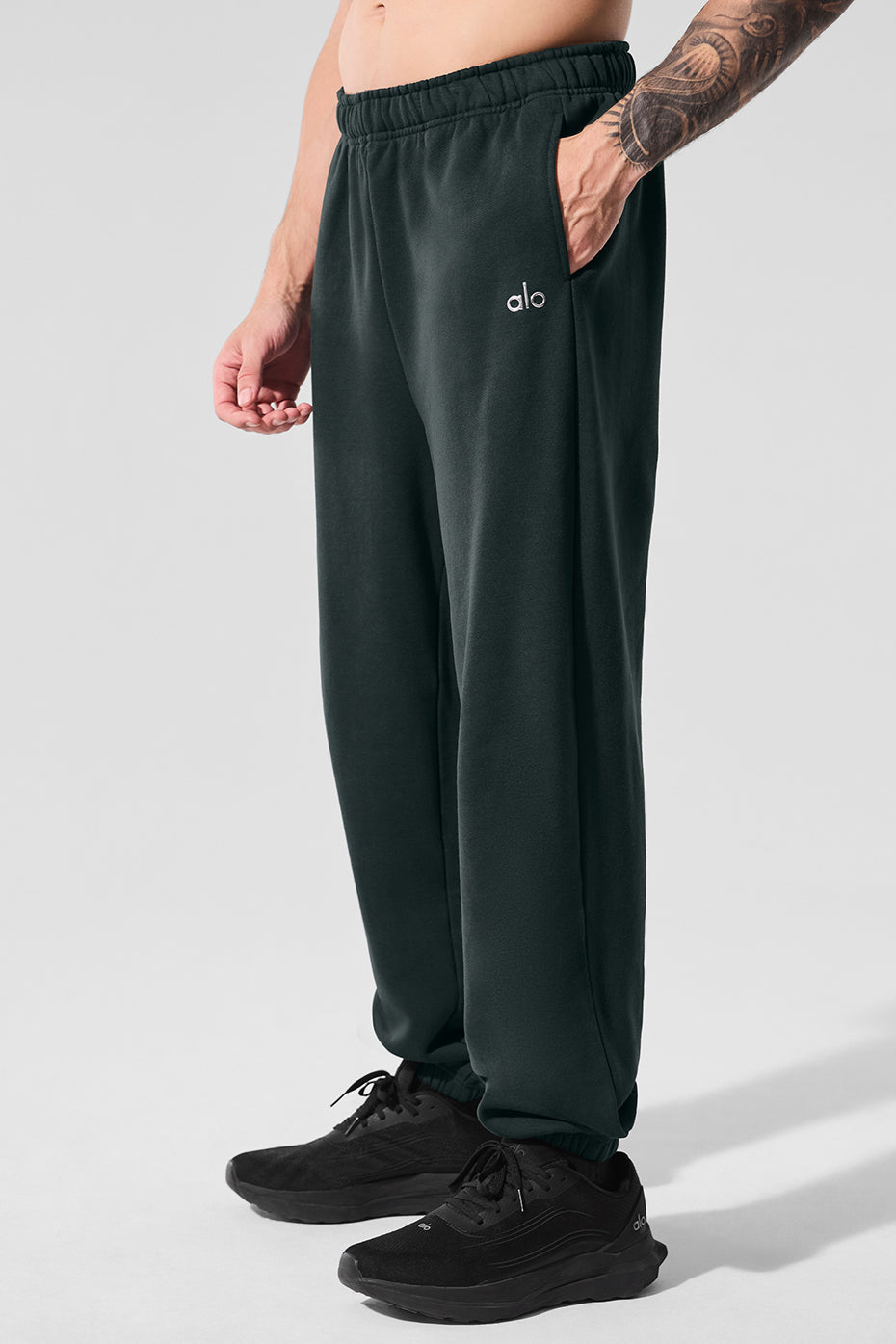 Alo Yoga Accolade Sweatpant - Charcoal Green