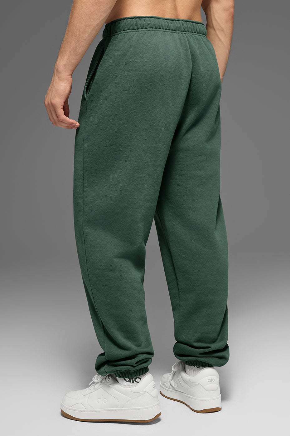 Alo Yoga Accolade Sweatpant - Clover Green