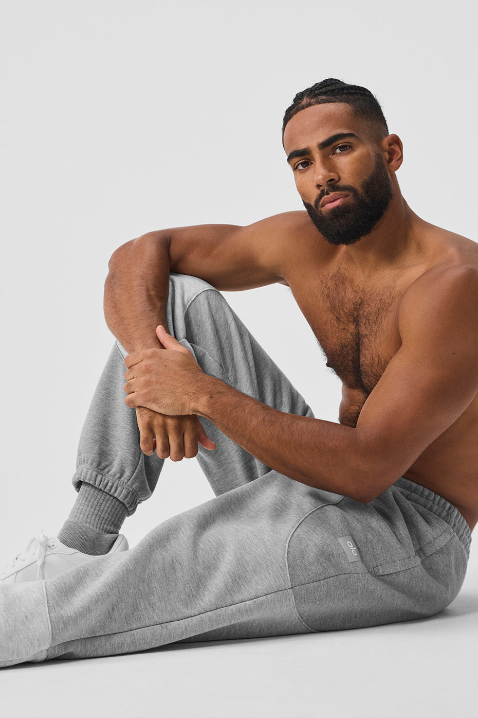 Alo Yoga Make Waves Sweatpant - Athletic Heather Grey Tonal