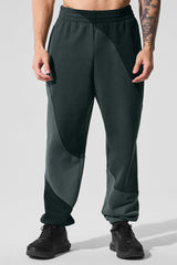 Alo Yoga Make Waves Sweatpant - Charcoal Green Tonal