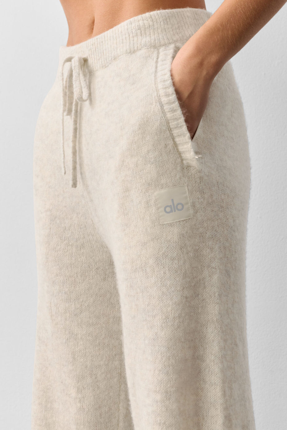 Alo Yoga Wool Cashmere New Class Sweatpant - Oatmeal Heather