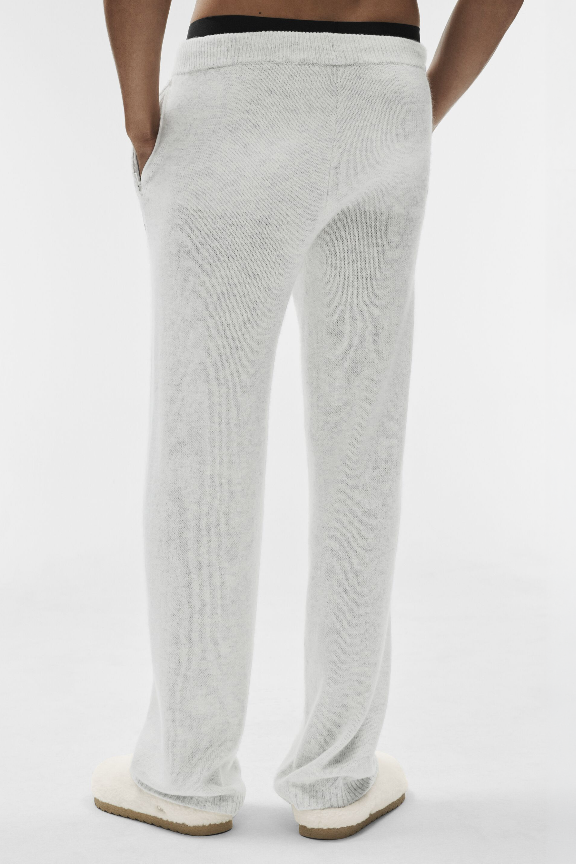 Alo Yoga Wool Cashmere New Class Sweatpant - White Heather
