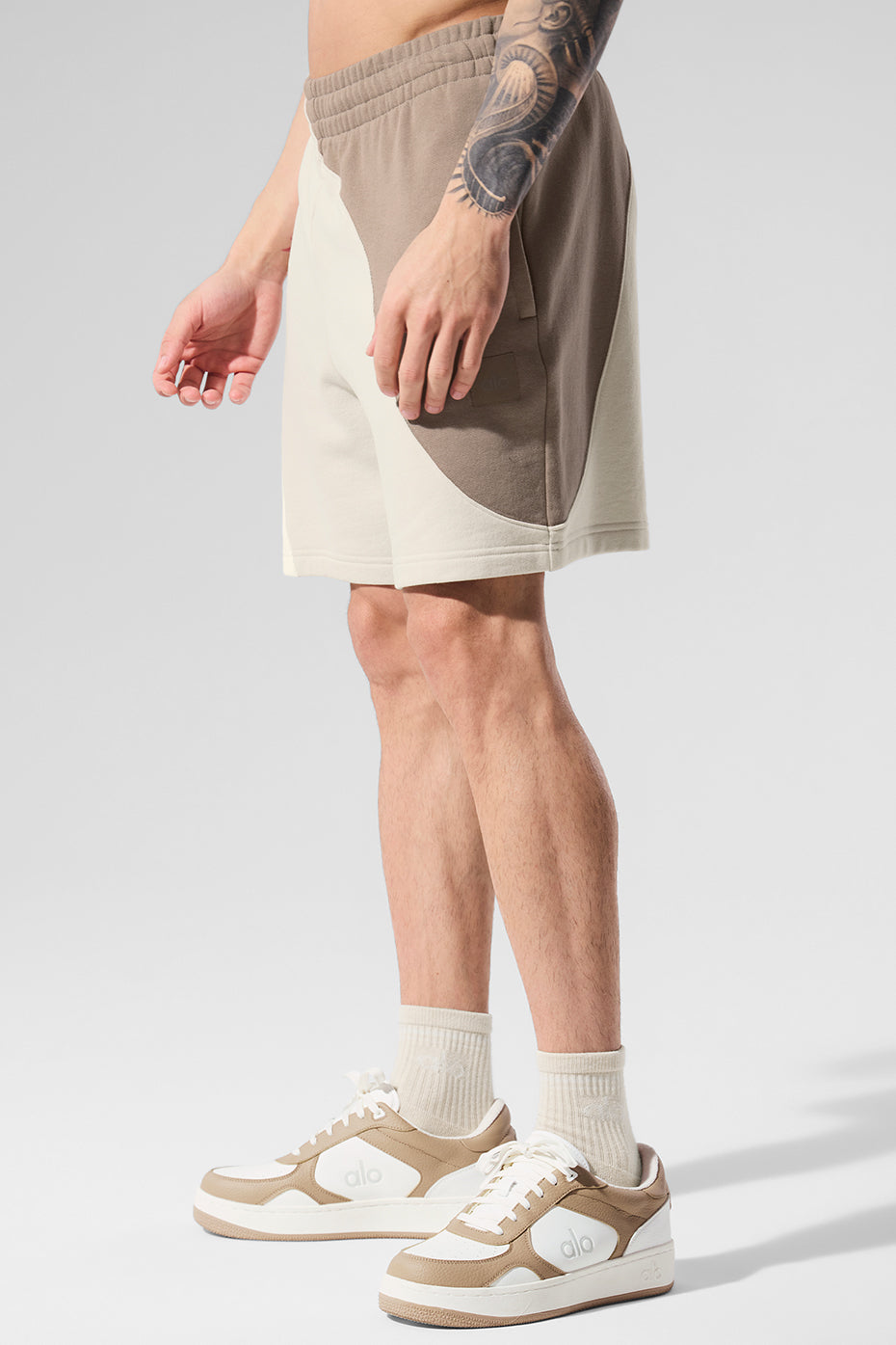 Alo Yoga 7" Make Waves Short - Ivory/Bone/Gravel