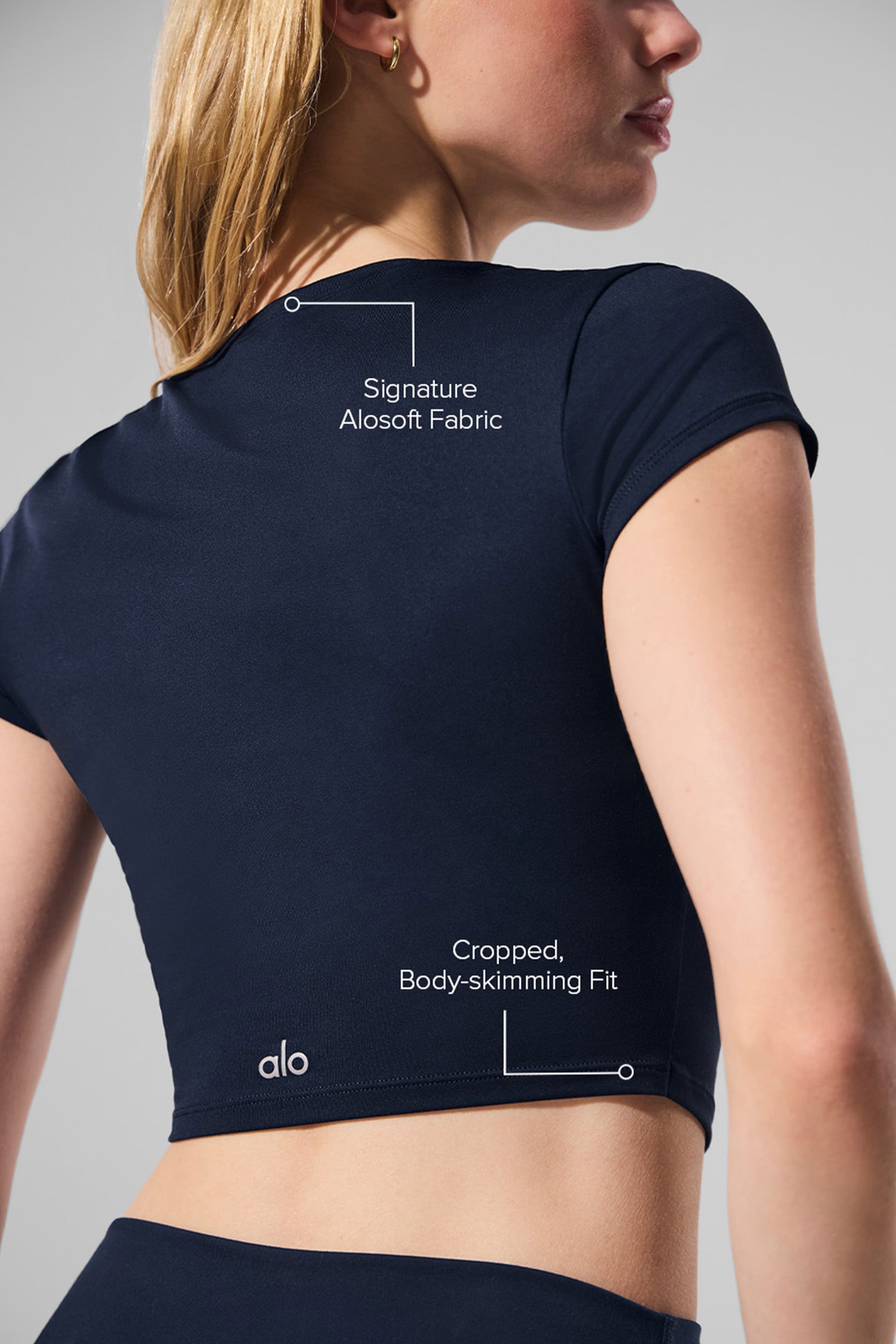 Alo Yoga Alosoft Crop Finesse Short Sleeve - Navy