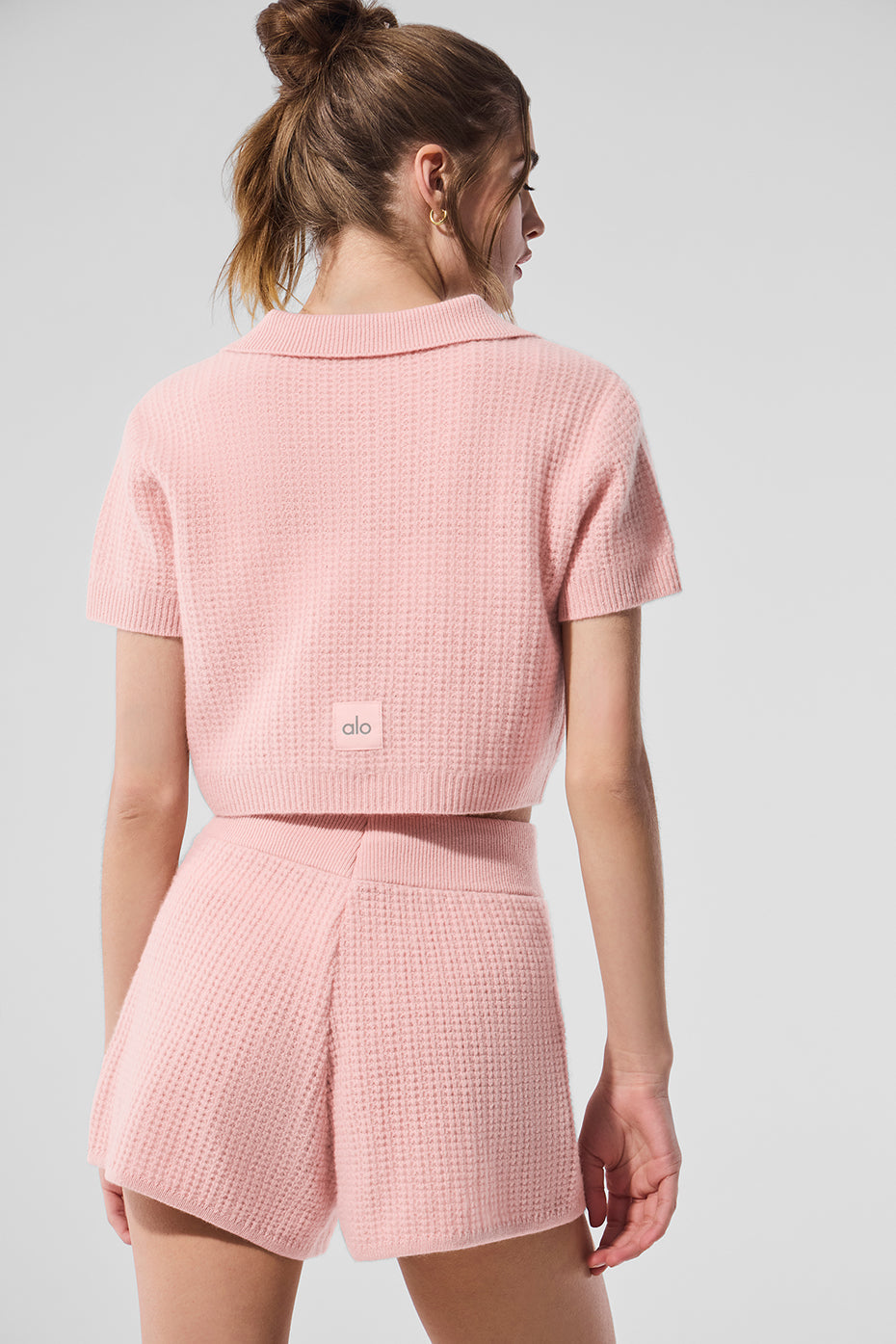 Alo Yoga Cashmere Plush Waffle Polo Tee - Pink Quartz