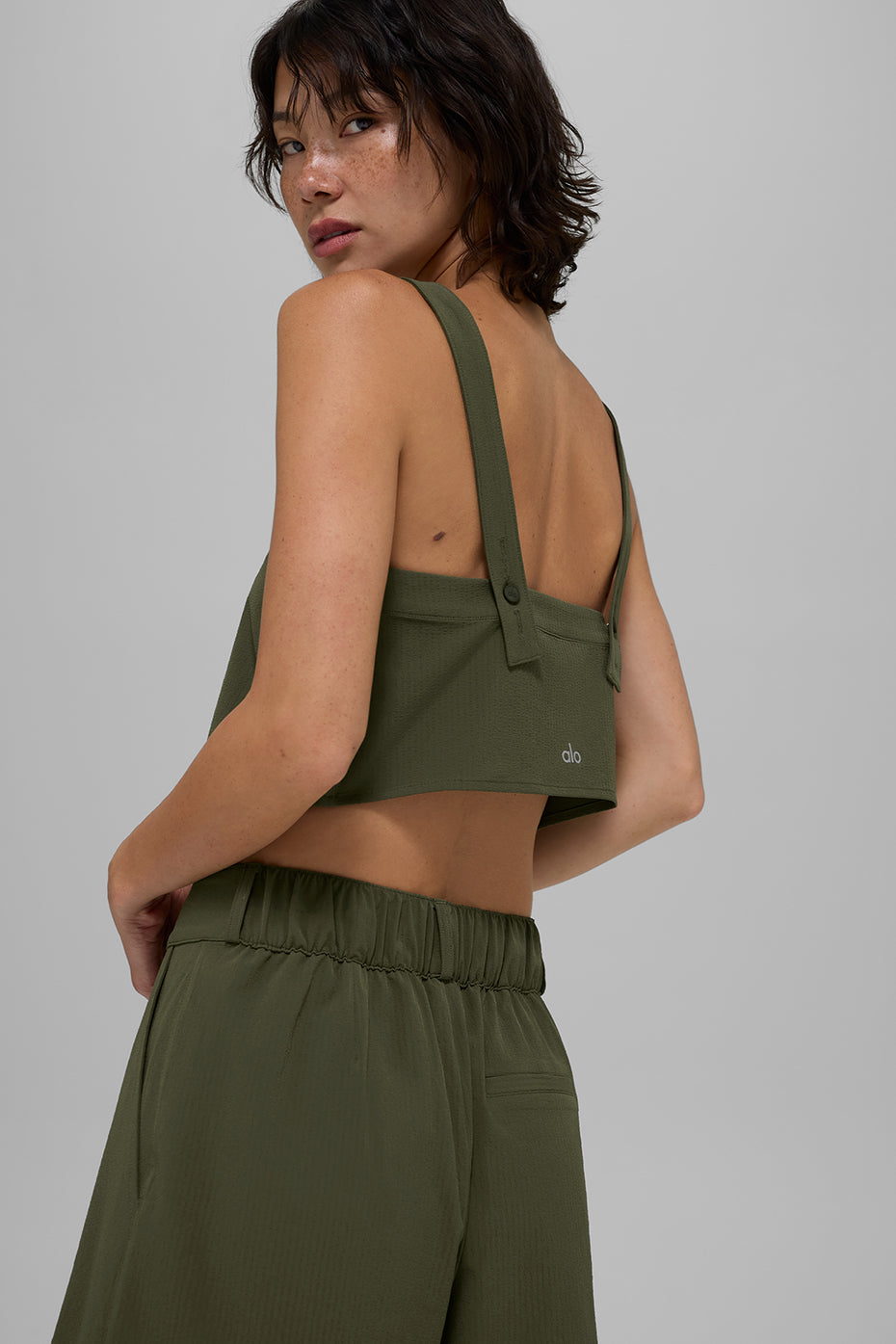 Alo Yoga Cropped Dreamscape Tank - Green Olive