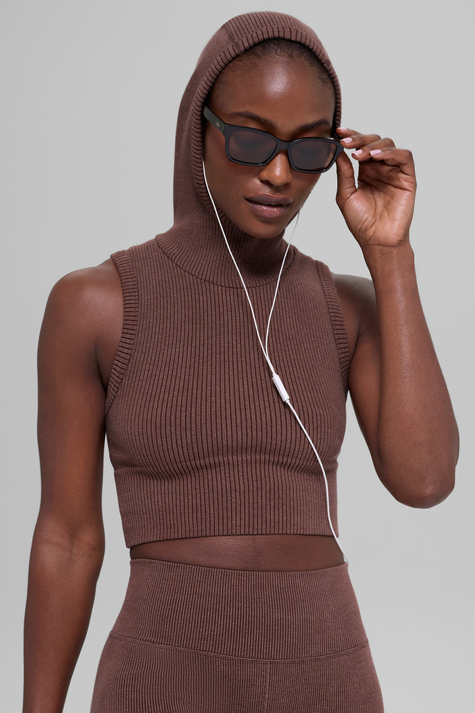 Alo Yoga Seamless Two Tone Rib Hooded Vest - Brownstone Heather