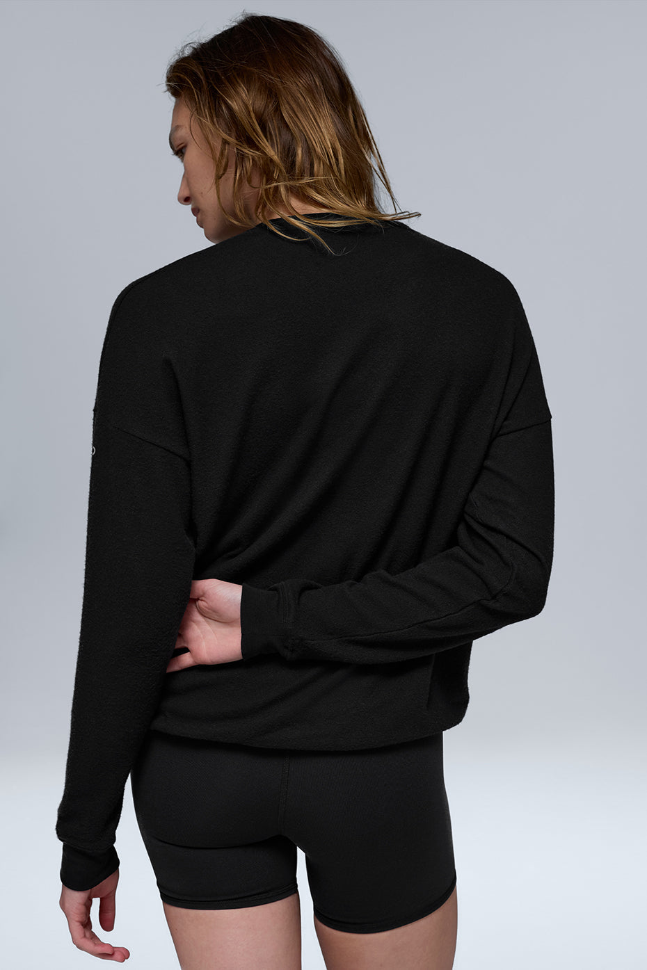 Alo Yoga Soho Pullover - Black