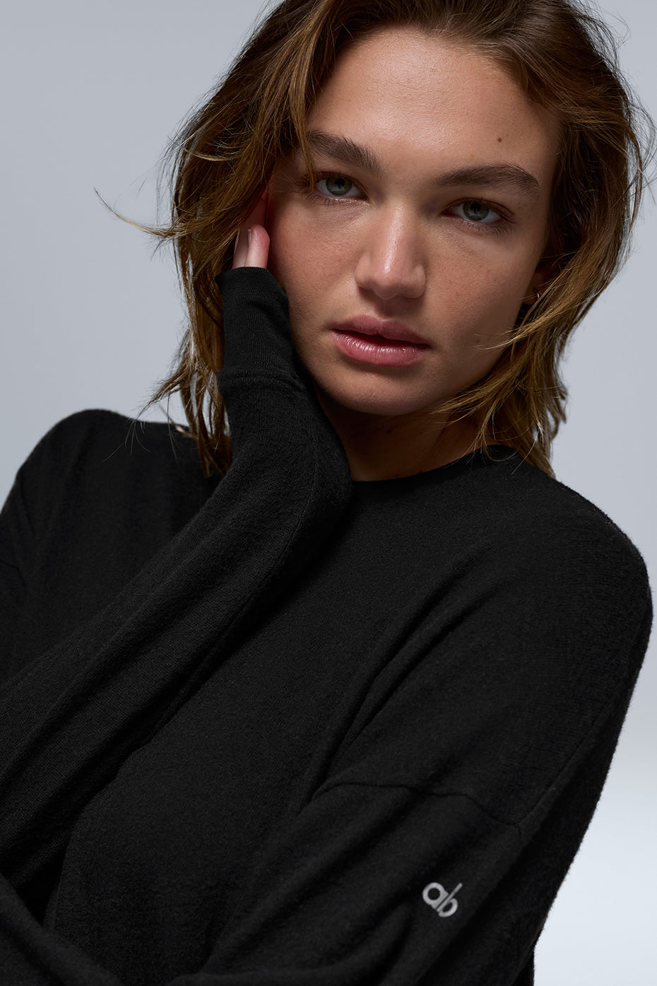 Alo Yoga Soho Pullover - Black