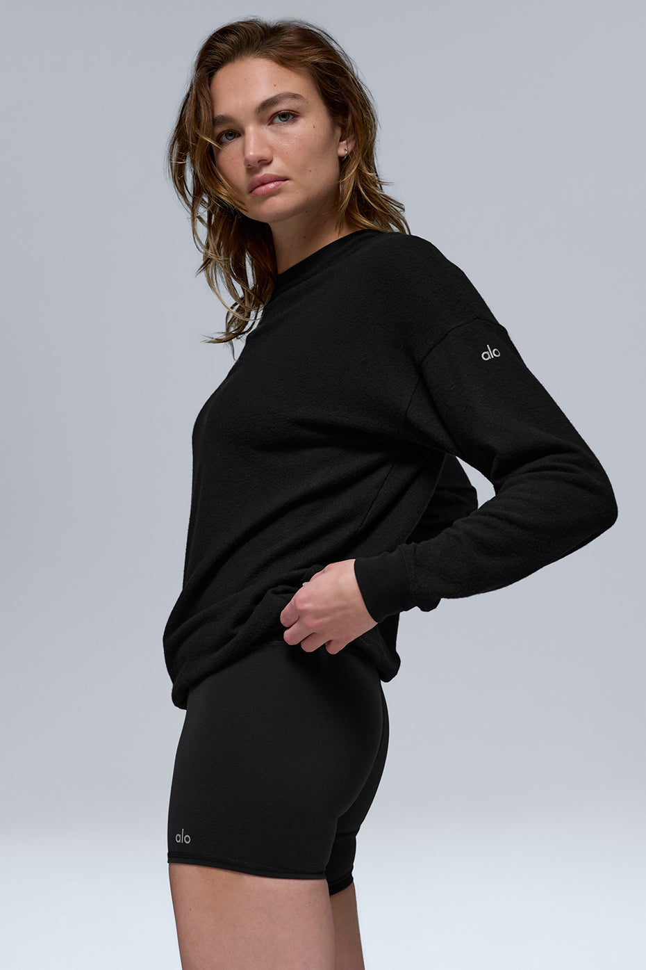 Alo Yoga Soho Pullover - Black