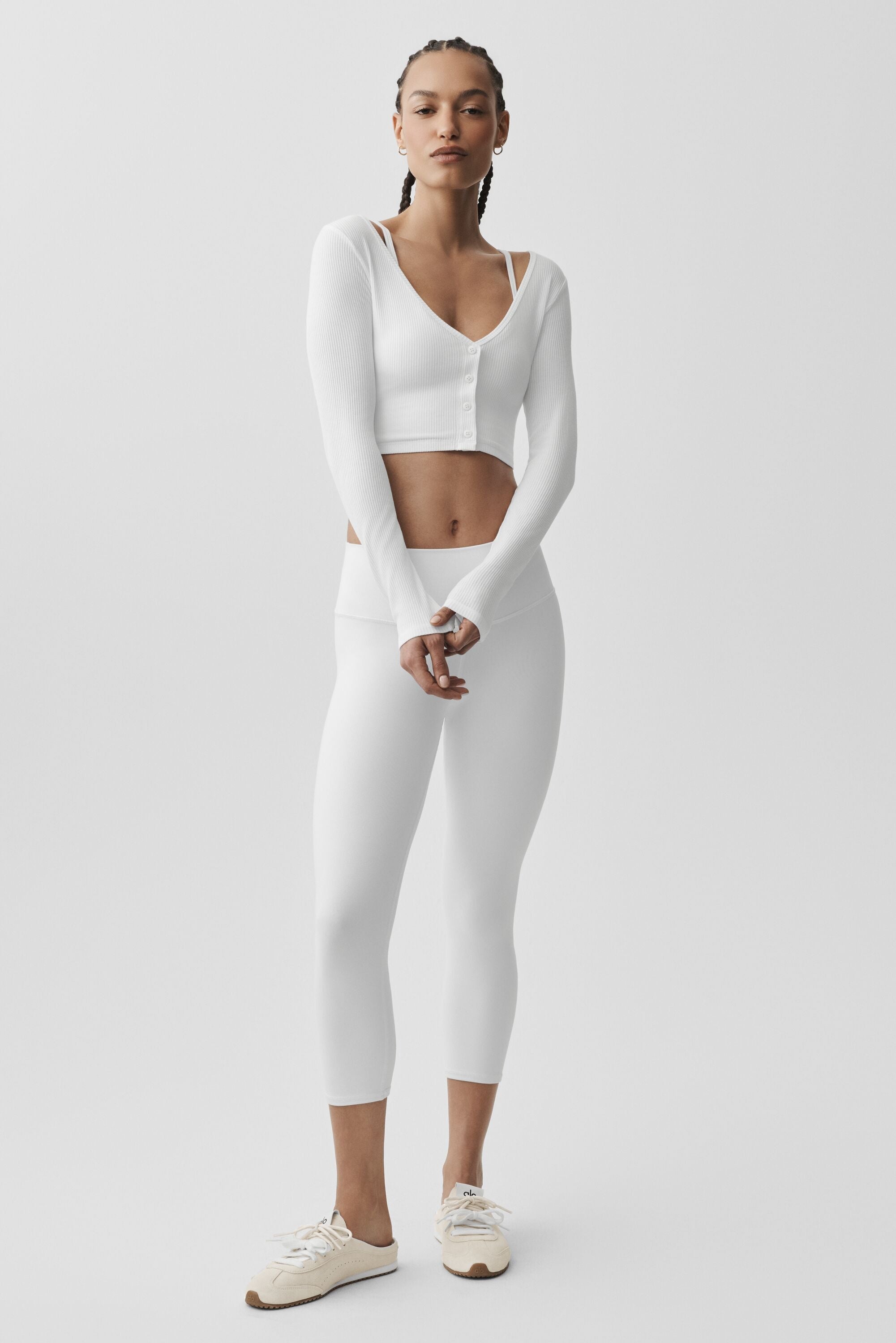 Alo Yoga Ribbed Cropped Whisper Cardigan - White