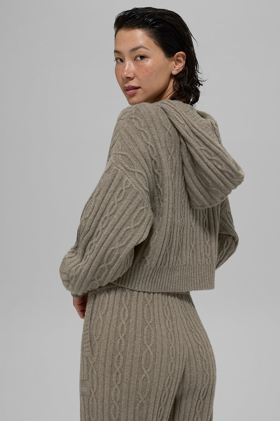 Alo Yoga Cable Knit Winter Bliss Hoodie - Light Cocoa