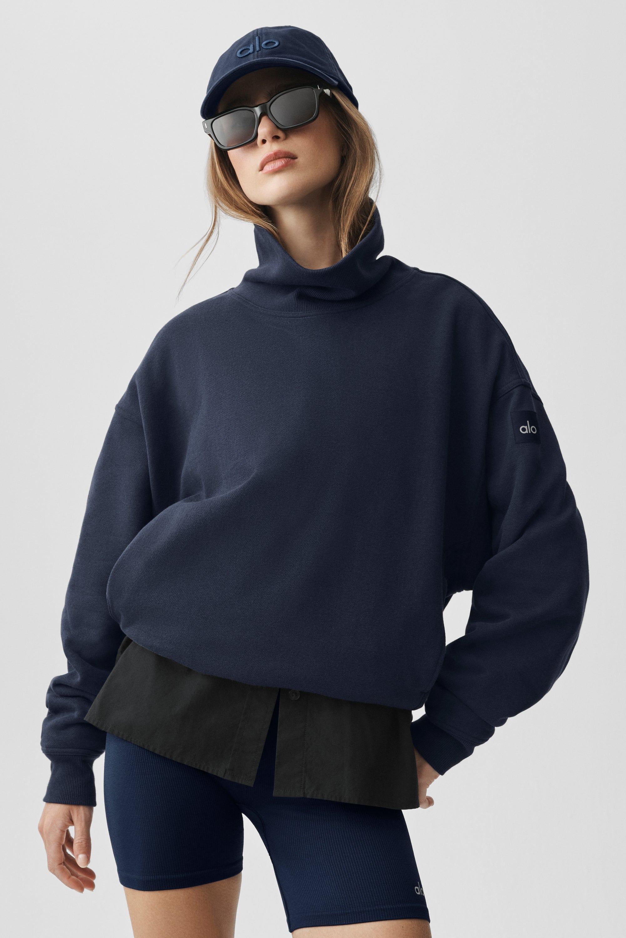 Alo Yoga Hazy Mock Neck Pullover - Navy