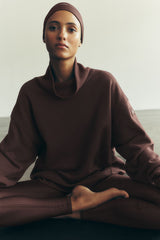Alo Yoga Hazy Mock Neck Pullover - Brownstone
