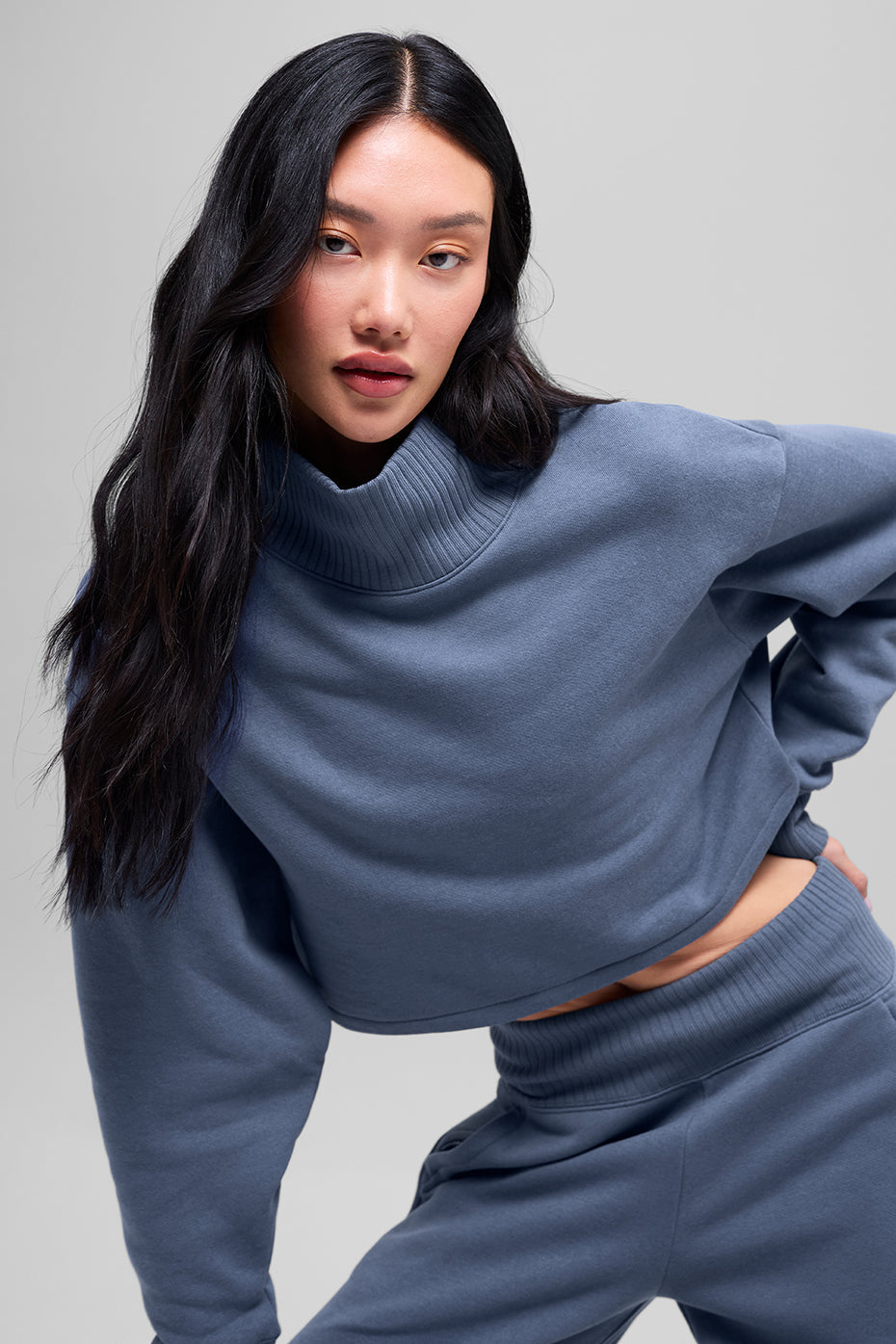 Alo Yoga Cropped Serenity Coverup - Bluestone