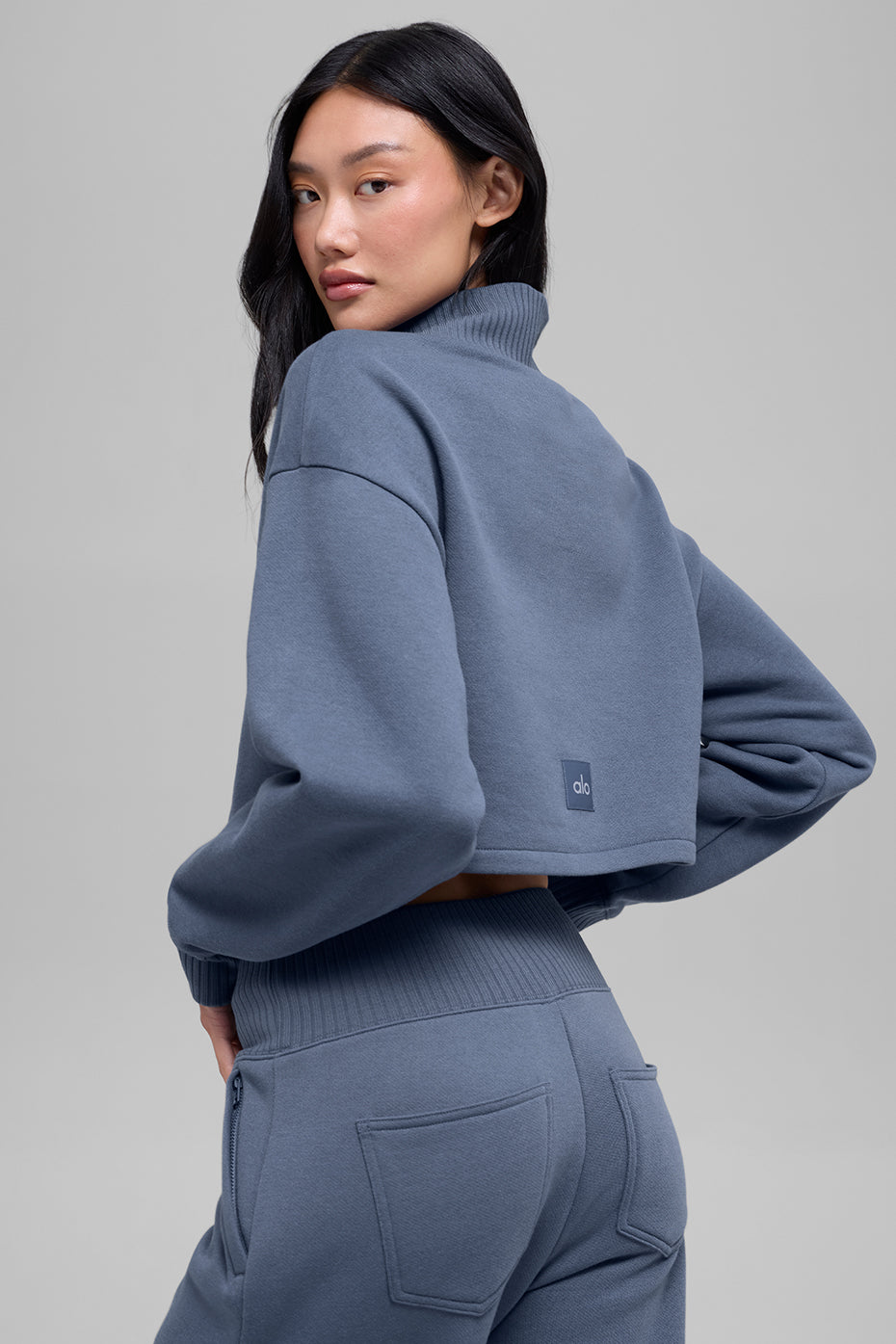 Alo Yoga Cropped Serenity Coverup - Bluestone