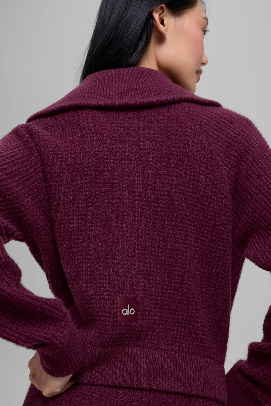 Alo Yoga Cashmere Plush Waffle 1/4 Zip Pullover - Burgundy