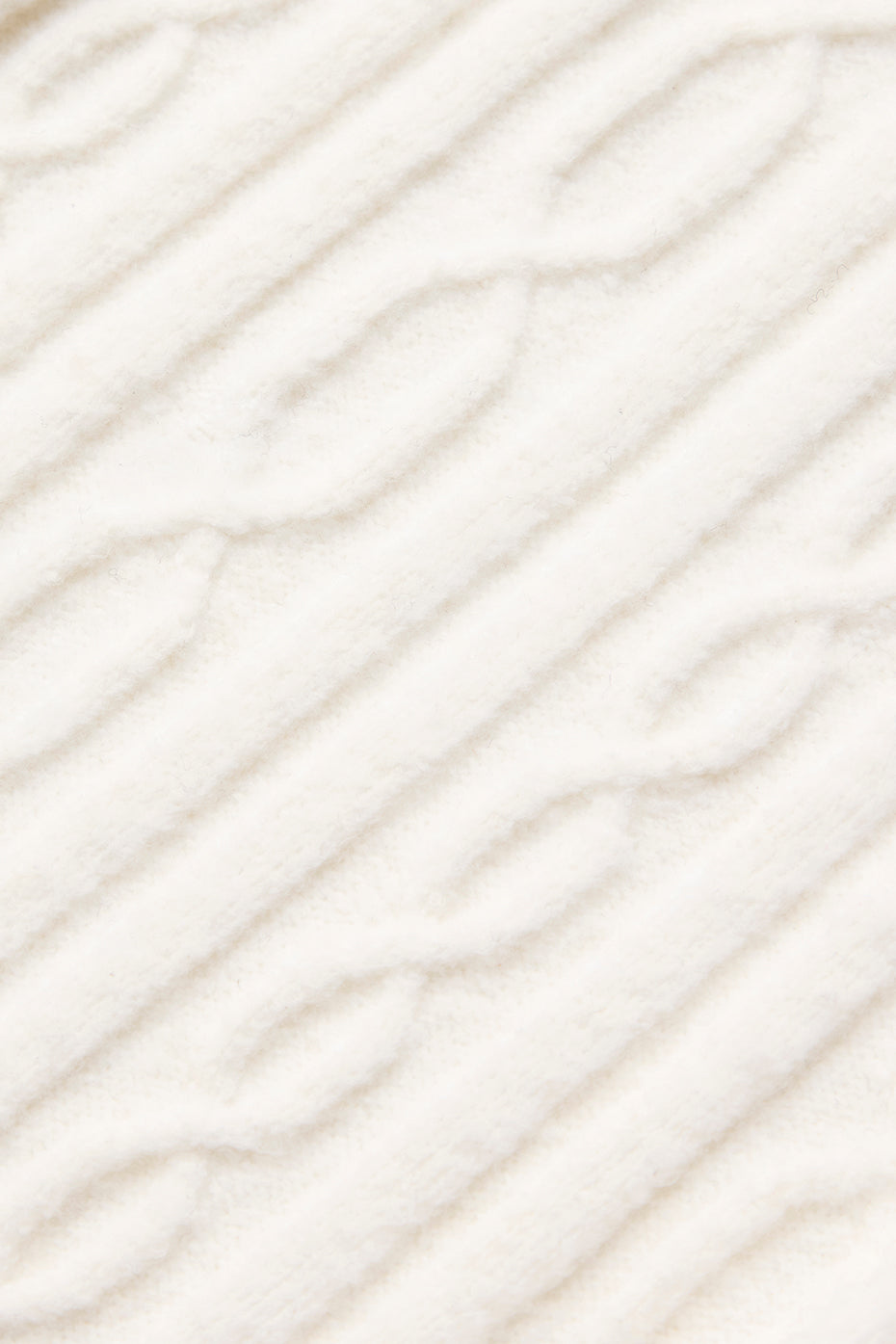 Alo Yoga Cable Knit Winter Bliss Cardigan - Ivory