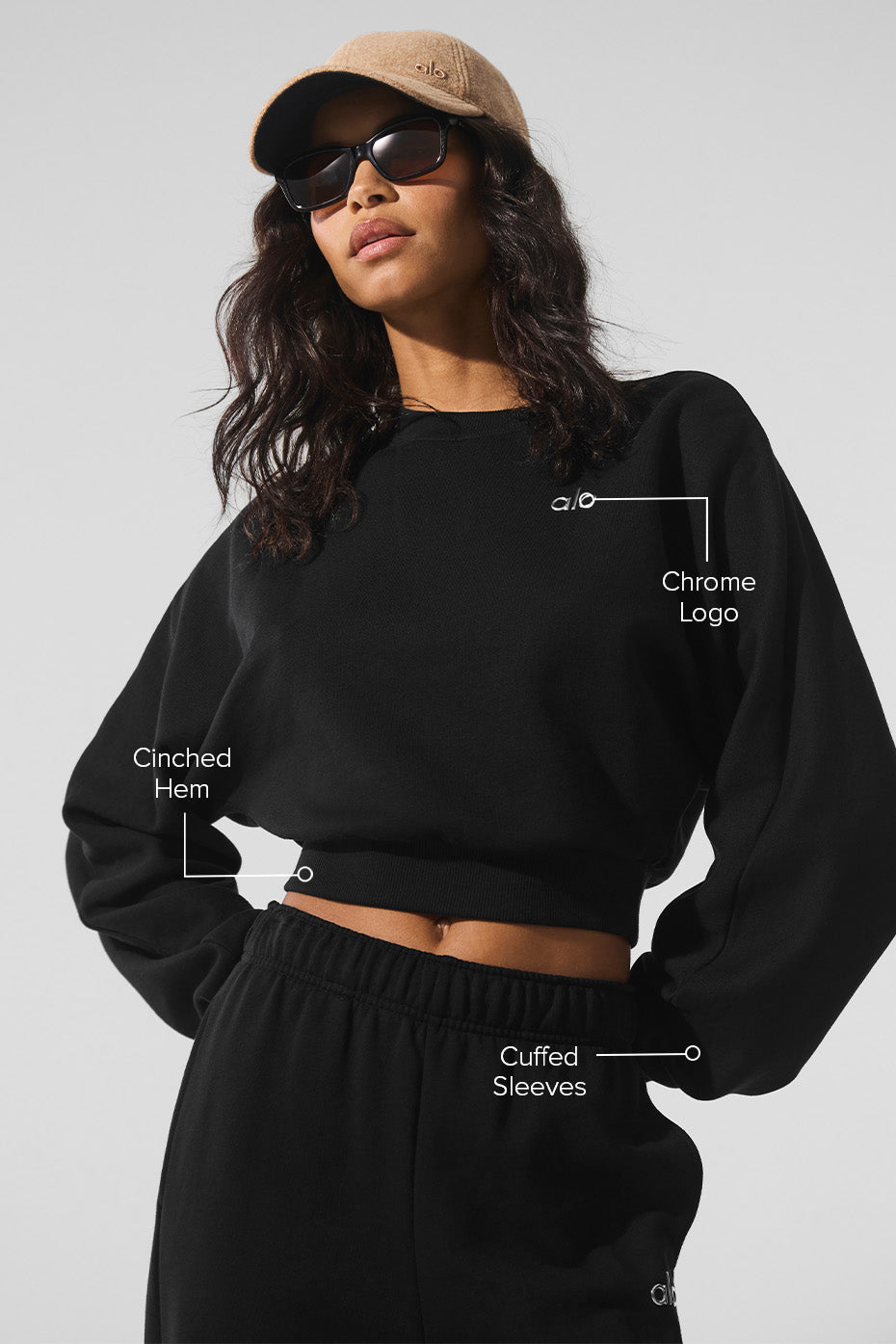 Alo Yoga Cropped Accolade Crewneck - Black