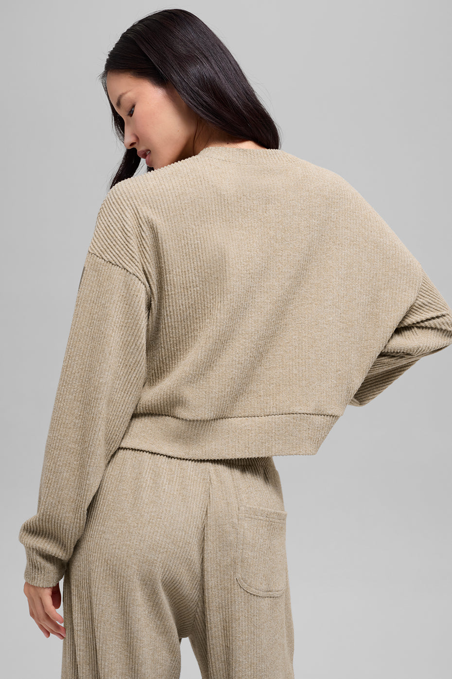 Alo Yoga Muse Crew Neck Pullover - Gravel Heather