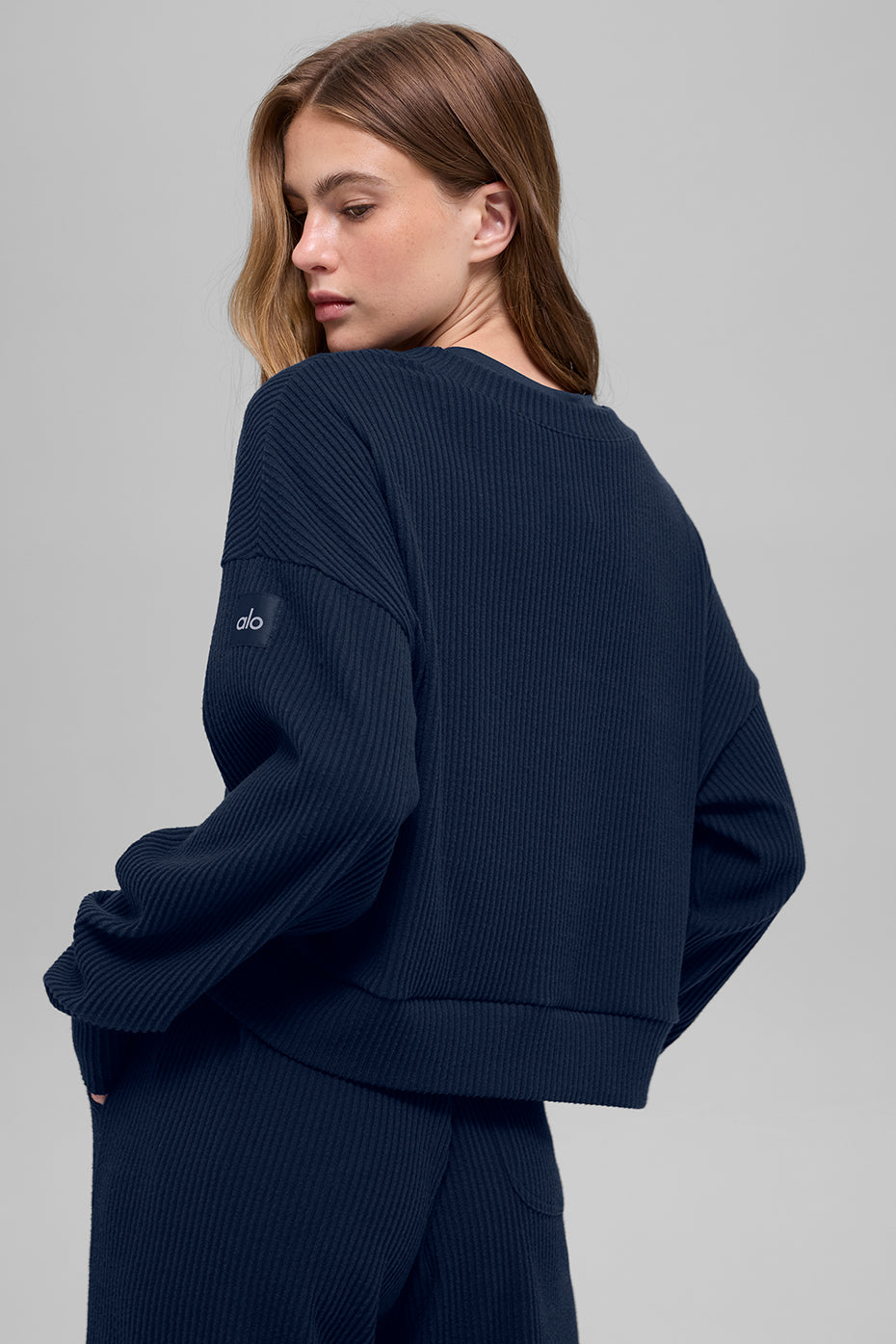 Alo Yoga Muse Crew Neck Pullover - Navy