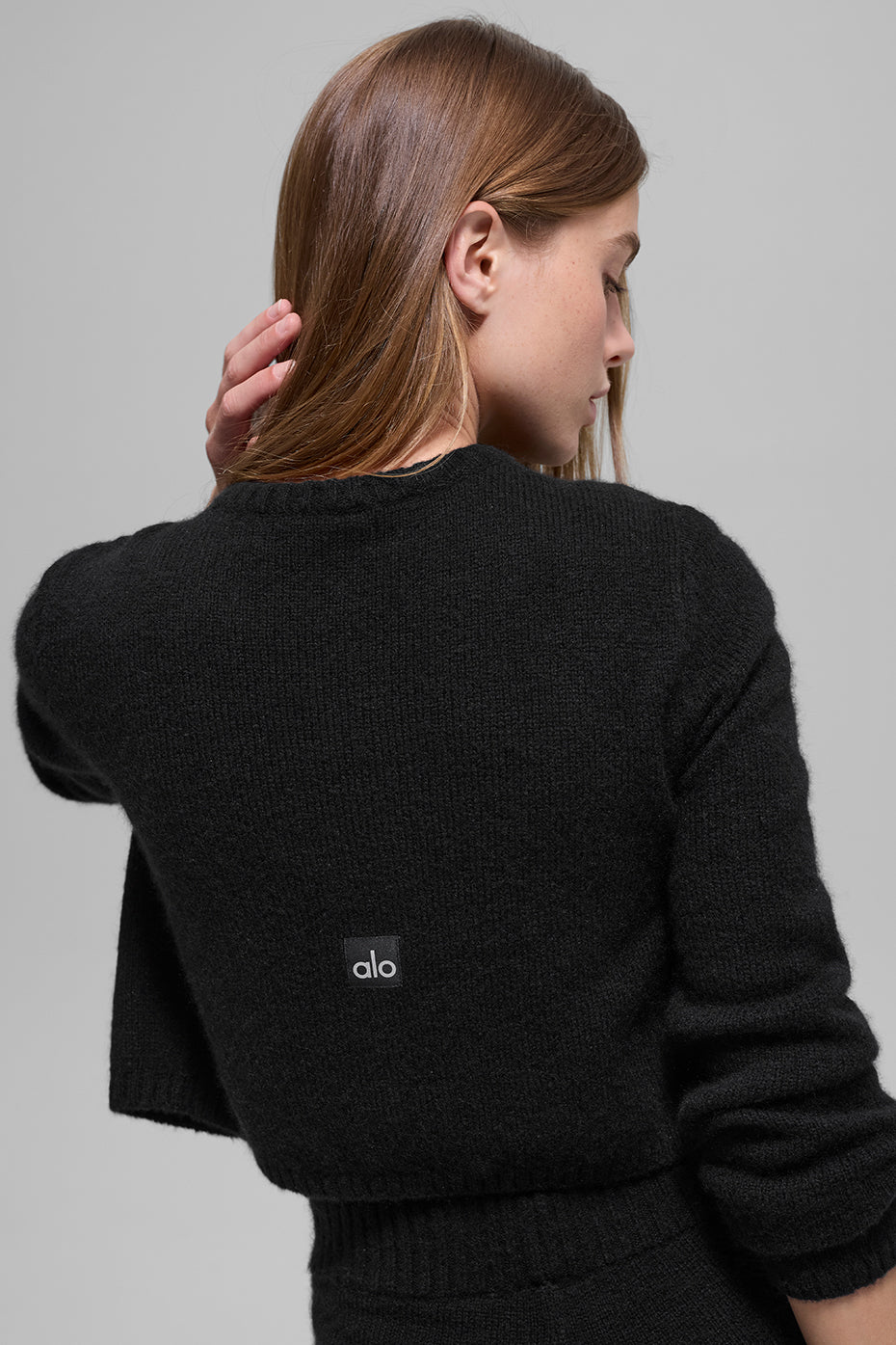 Alo Yoga Wool Cashmere New Class Cropped Cardigan - Black