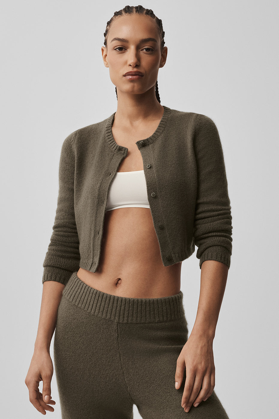 Alo Yoga Wool Cashmere New Class Cropped Cardigan - Olive Tree