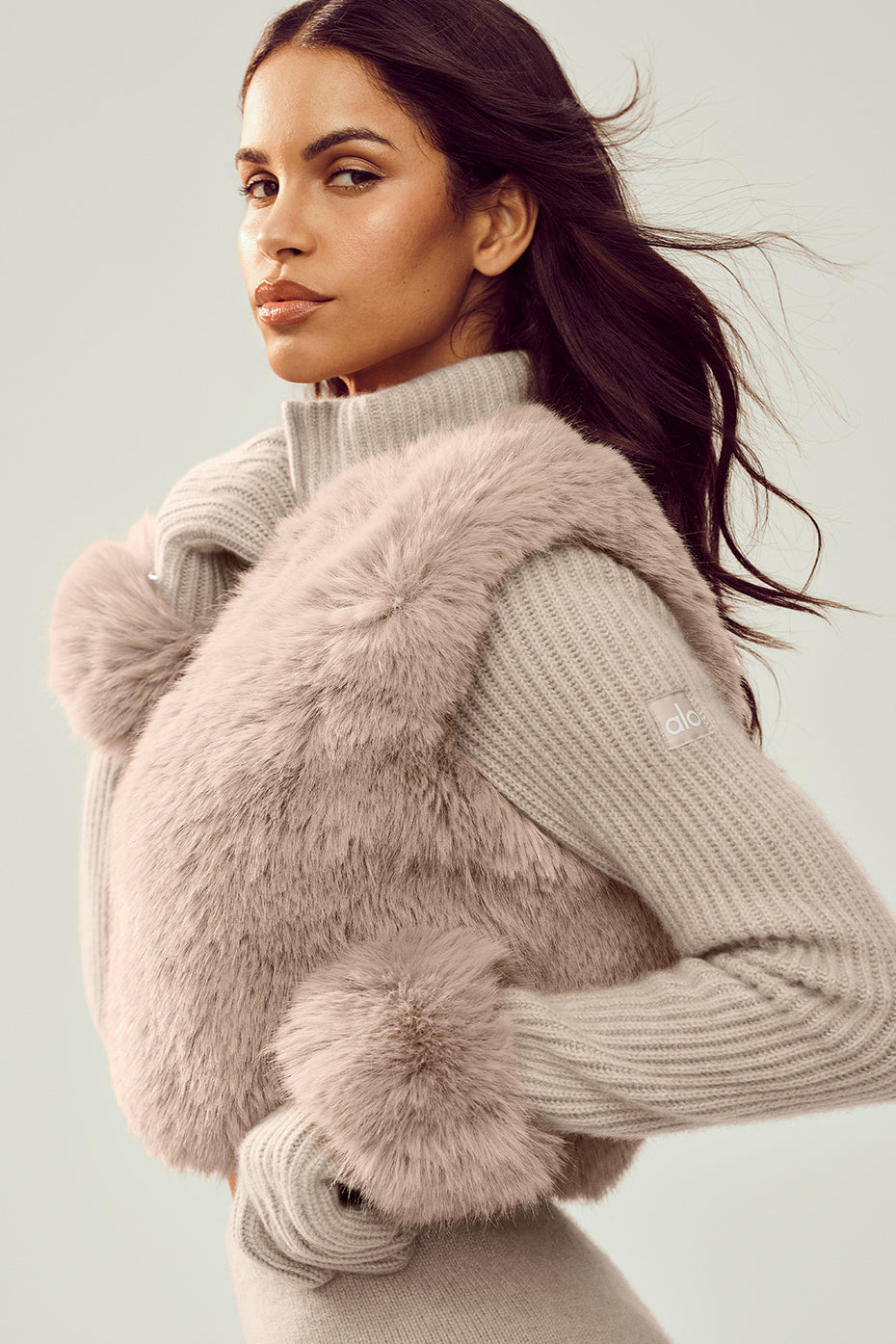 Alo Yoga Faux Fur Cashmere Northstar Full Zip - Oat Heather