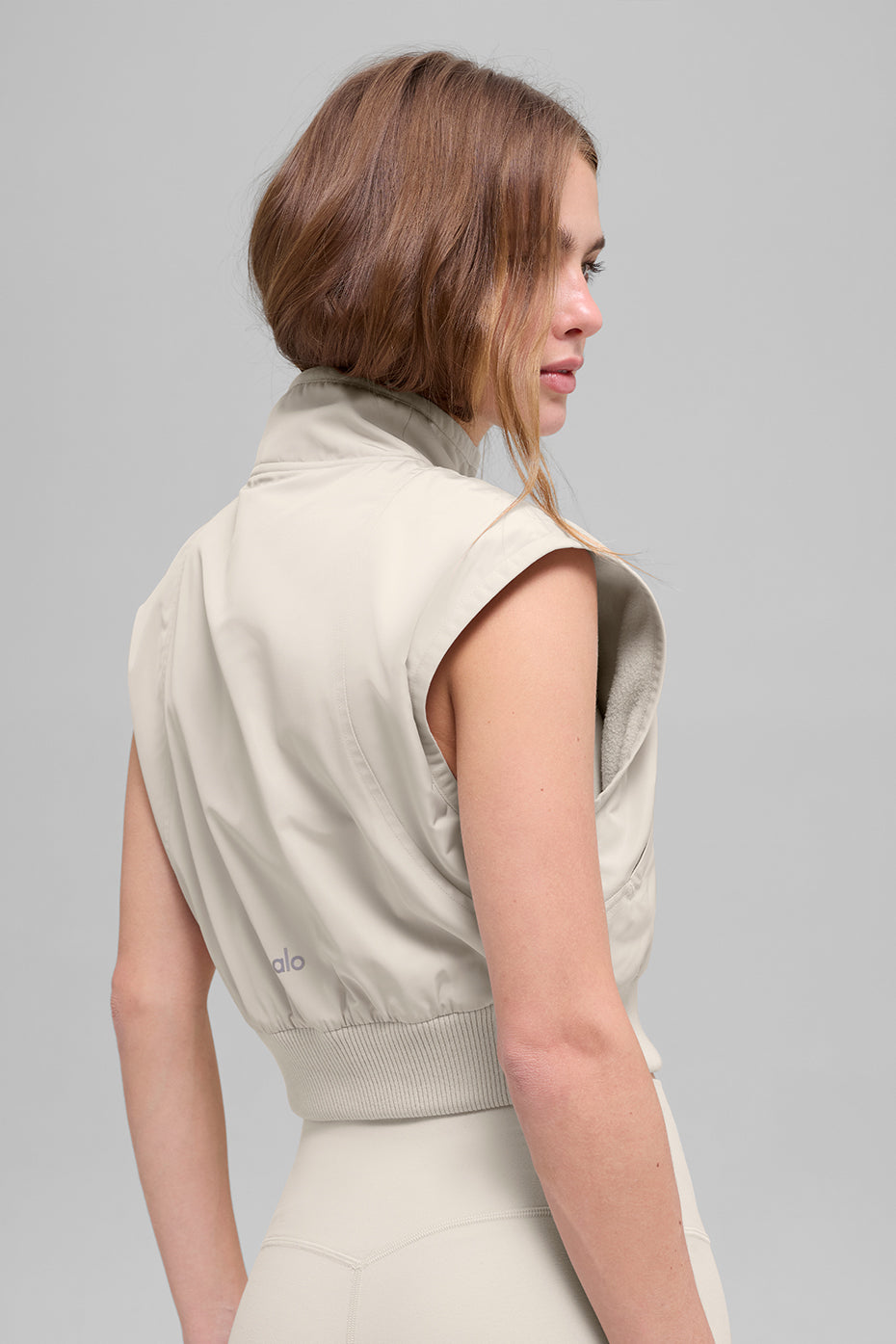 Alo Yoga In Motion Vest - Bone