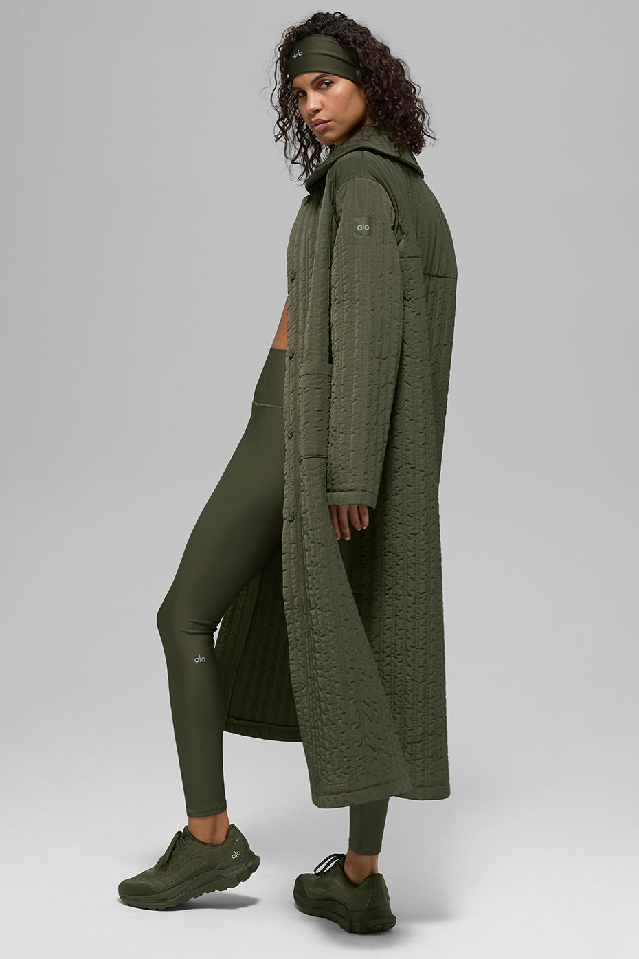 Alo Yoga Quilted Skyline Long Coat - Green Olive