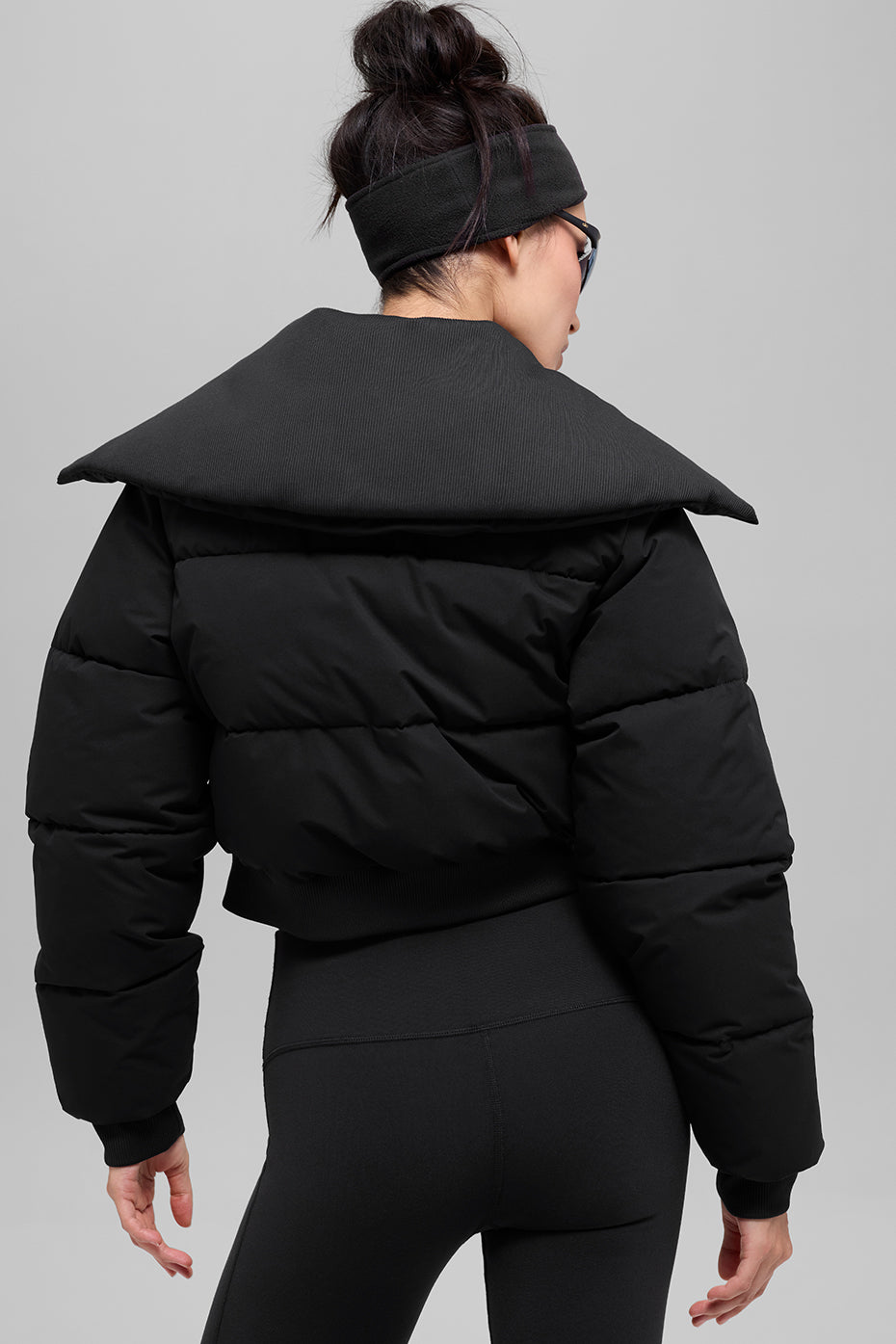 Alo Yoga Captivate Puffer - Black