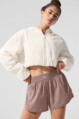 Alo Yoga Cropped Mountain Peak Full-Zip Hoodie - Ivory