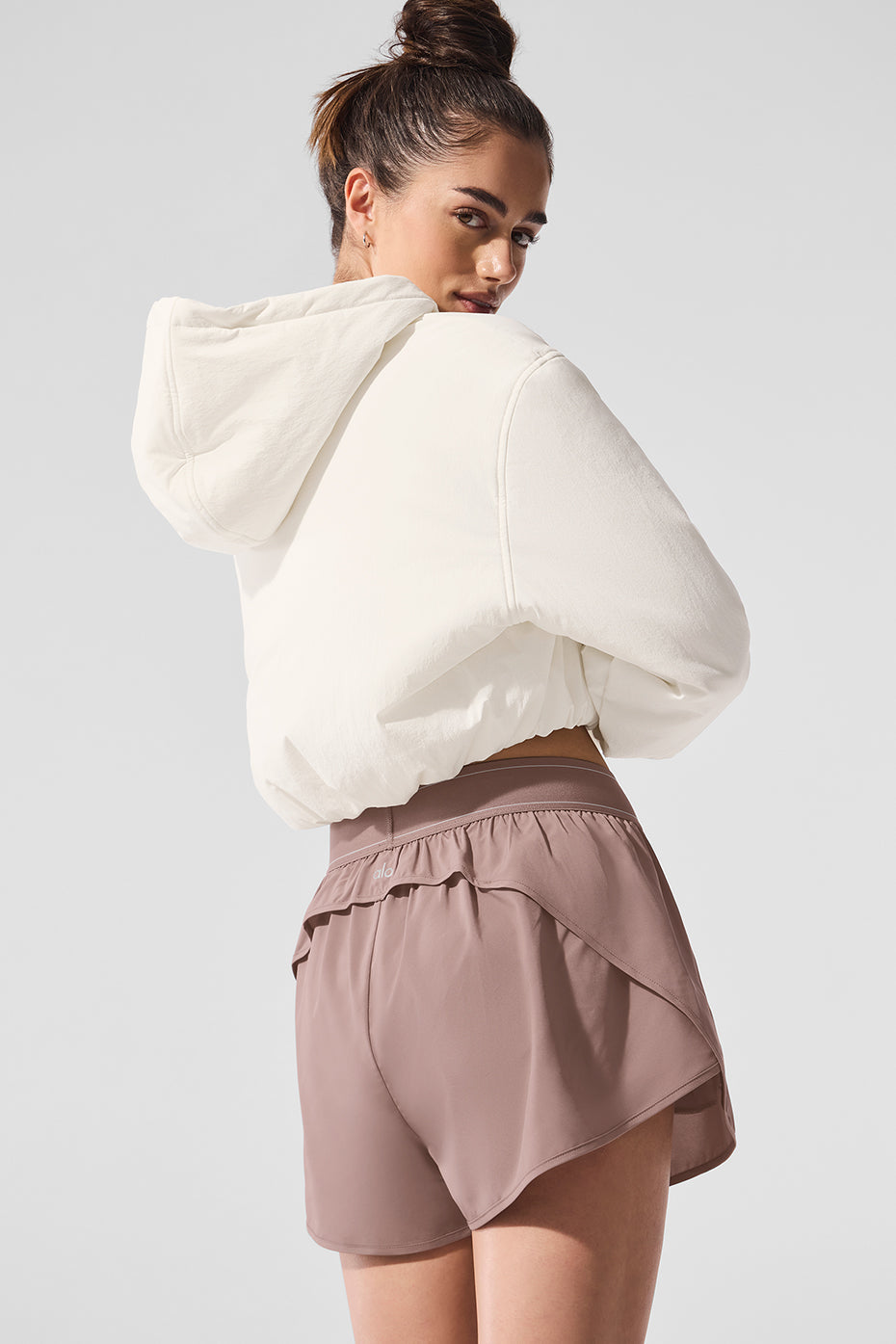 Alo Yoga Cropped Mountain Peak Full-Zip Hoodie - Ivory