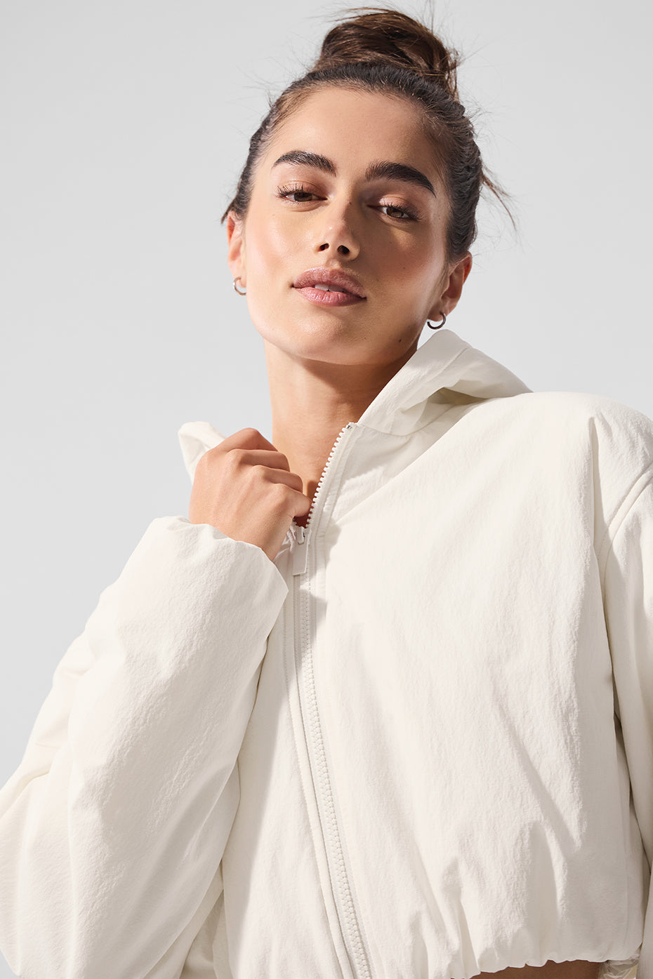 Alo Yoga Cropped Mountain Peak Full-Zip Hoodie - Ivory