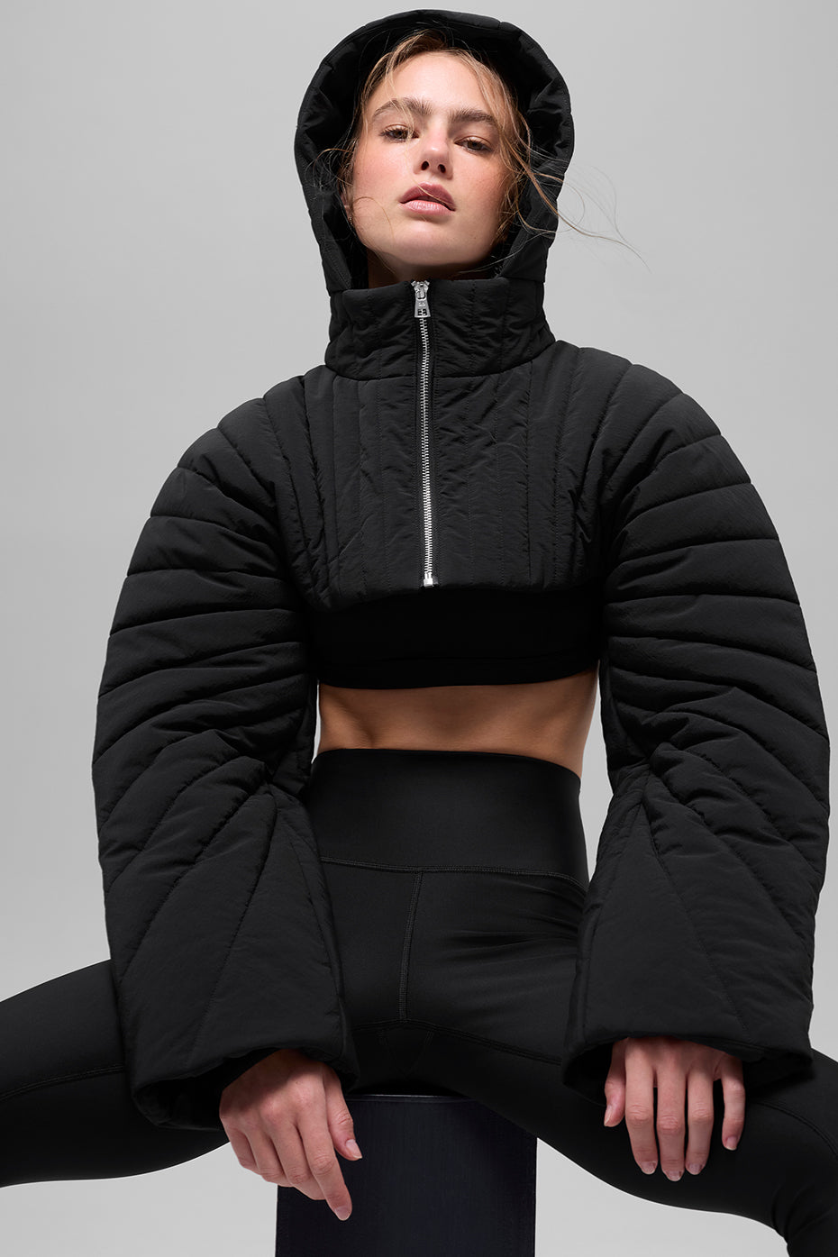 Alo Yoga Quilted Starlight Puffer Shrug - Black