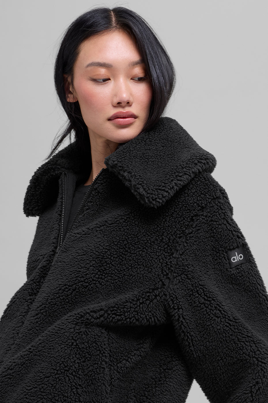 Alo Yoga Sherpa Downtown Jacket - Black